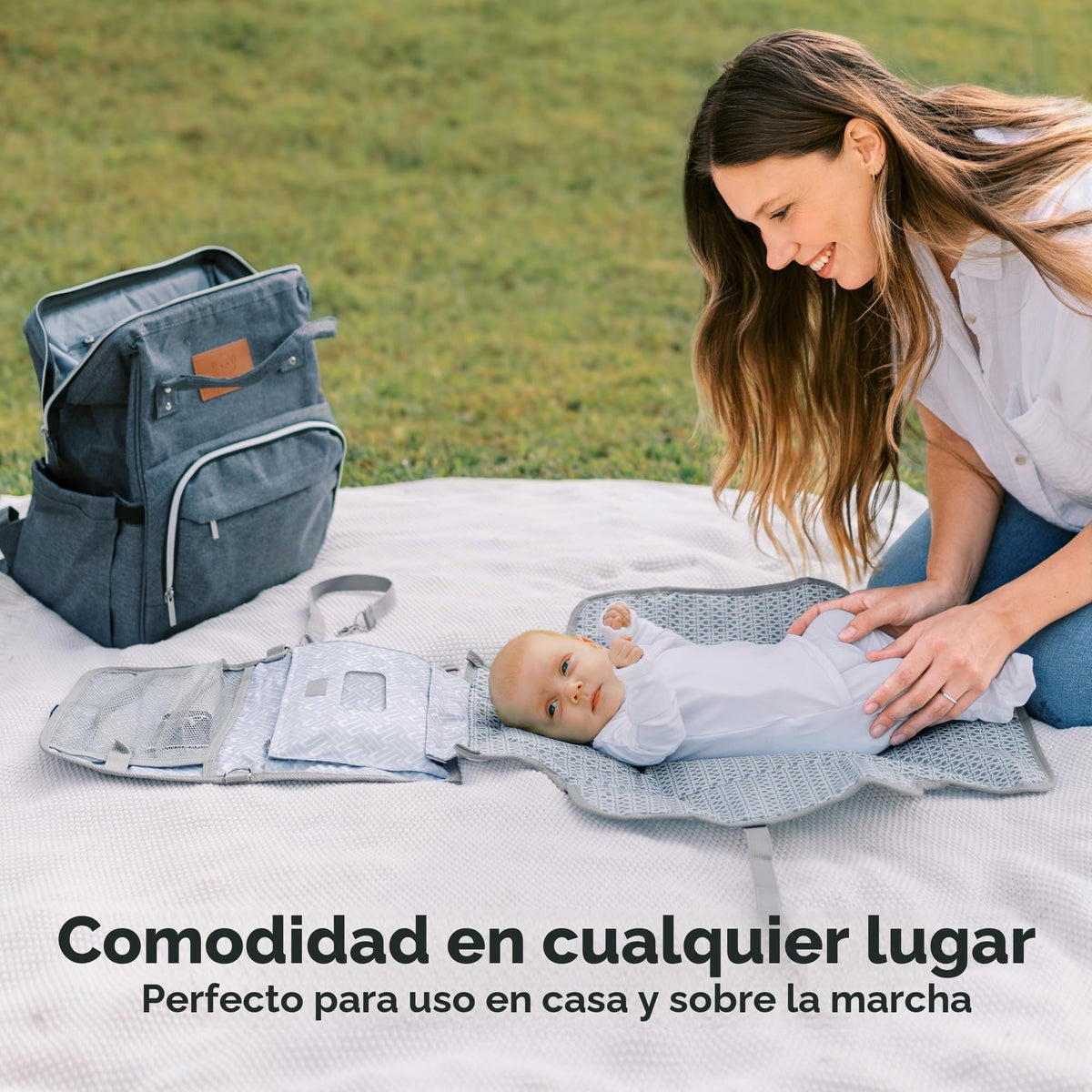 KeaBabies - Cambiador portátil para pañales – Cambiador grande impermeable para bebé, embrague de pañales de viaje compacto, bolsillos funcionales para artículos esenciales para recién nacidos,
