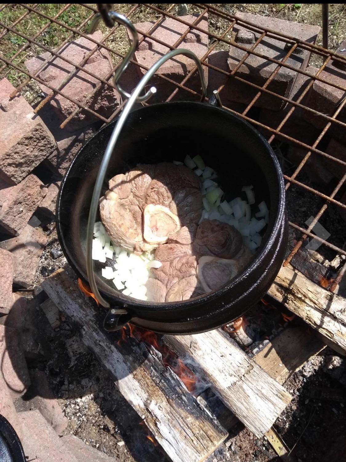 Cuisiland - Olla de caldero Potjie de hierro fundido de 8.5 cuartos con tapa y 3 patas, olla de fogata presazonada de estilo sudafricano para cocinar al aire última intervensión, sopas, guisos y