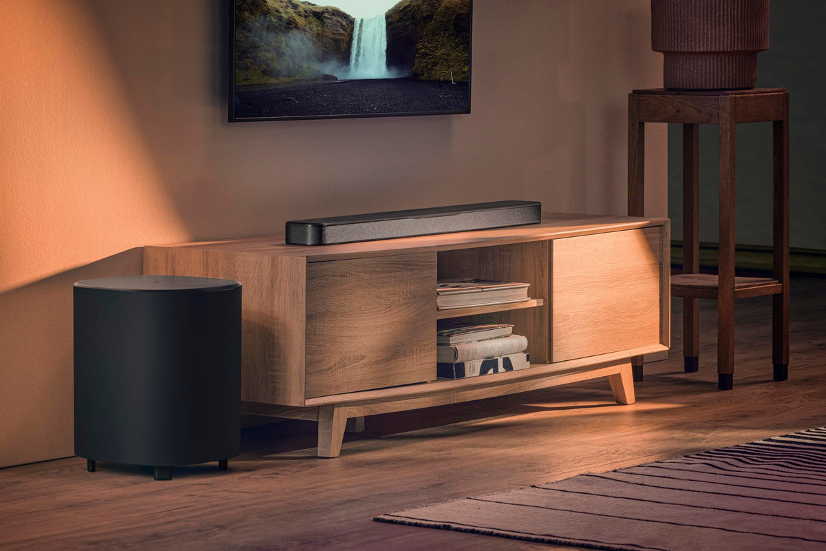 Sistema de Barra de Sonido JBL Negro con Dolby Atmos y Subwoofer de 10 Pulgadas, 750W, MultiBeam 3.0 y PureVoice 2.0