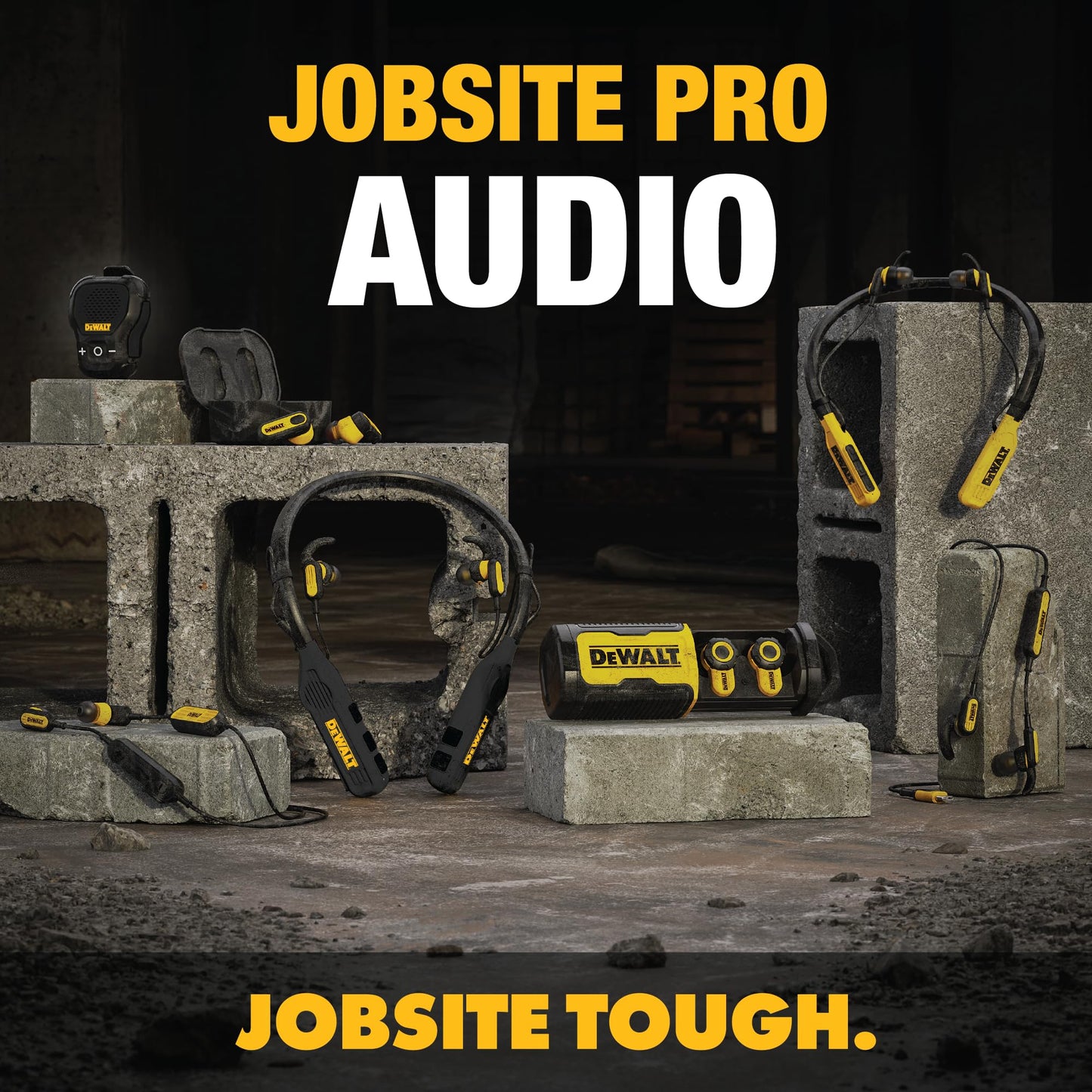 DEWALT - Altavoz Bluetooth portátil [Onyx Edition - Negro] con Clip inalámbrico Jobsite Pro Resistente al Agua (no magnético), micrófono para música y Llamadas Manos Libres, Mini Altavoces Bluetooth