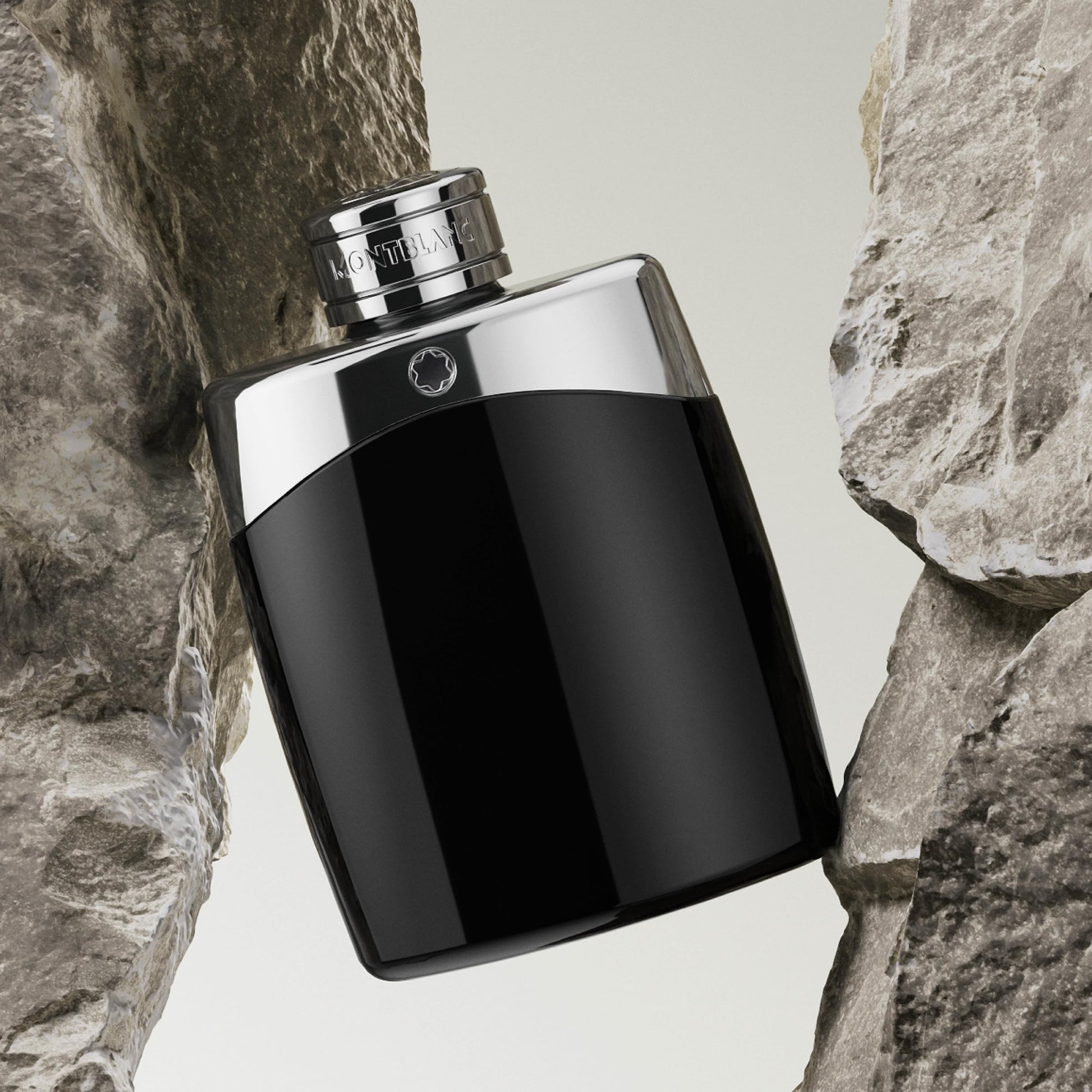 Eau de Toilette Spray Montblanc Legend para Hombre 3.3 Ounce