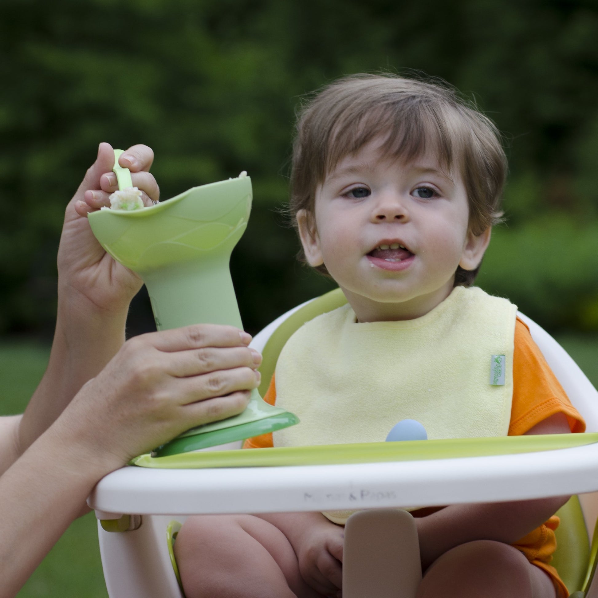 green sprouts Fresco de alimentos para bebés | Puré fácilmente alimentos para bebés | Separa las semillas y las pieles del puré, tamaño compacto, no necesita baterías ni electricidad, apto para lavavajillas