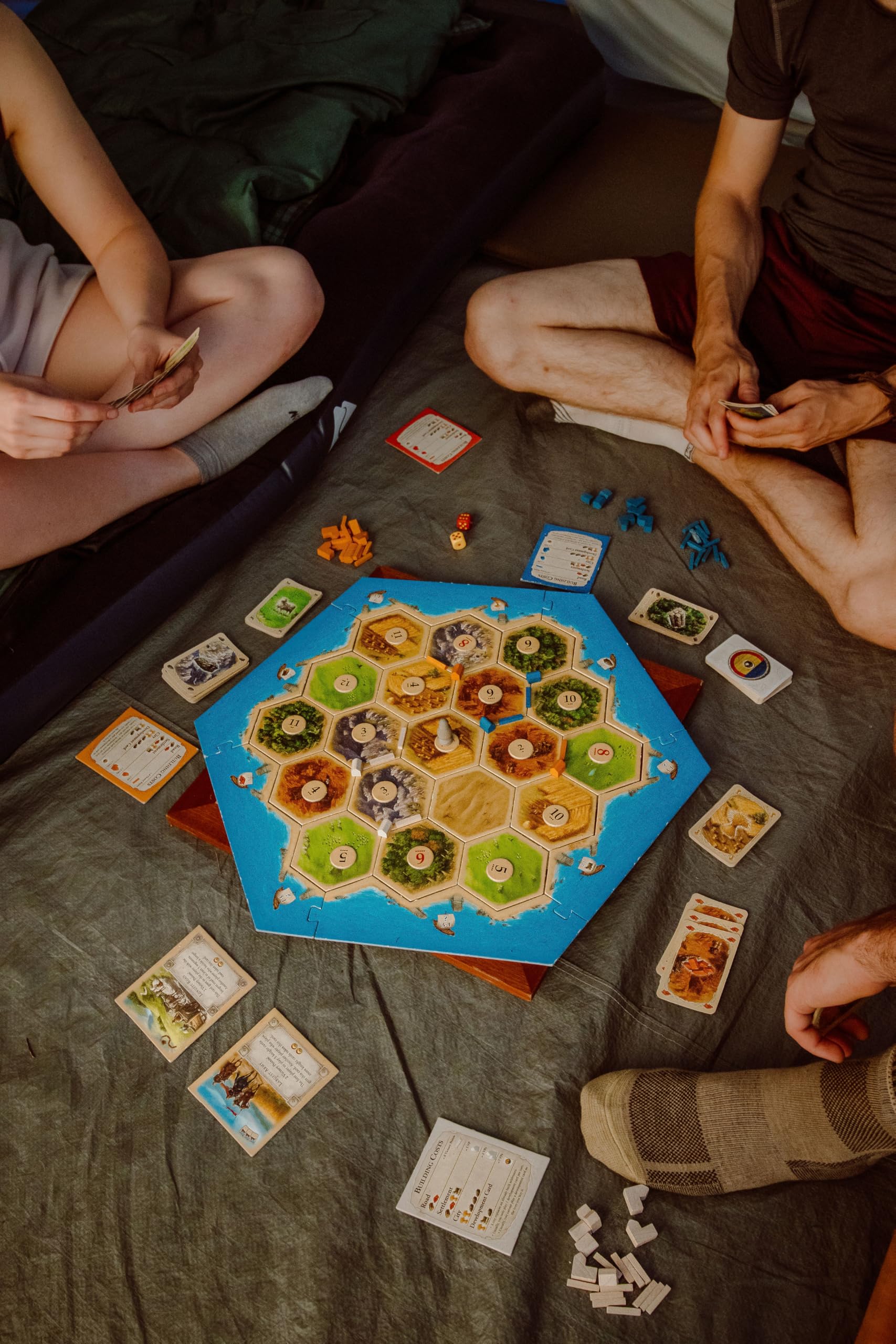 CATAN Junta Juego de Mesa - 3-4 Jugadores, 12 Años en Adelante, Estrategia