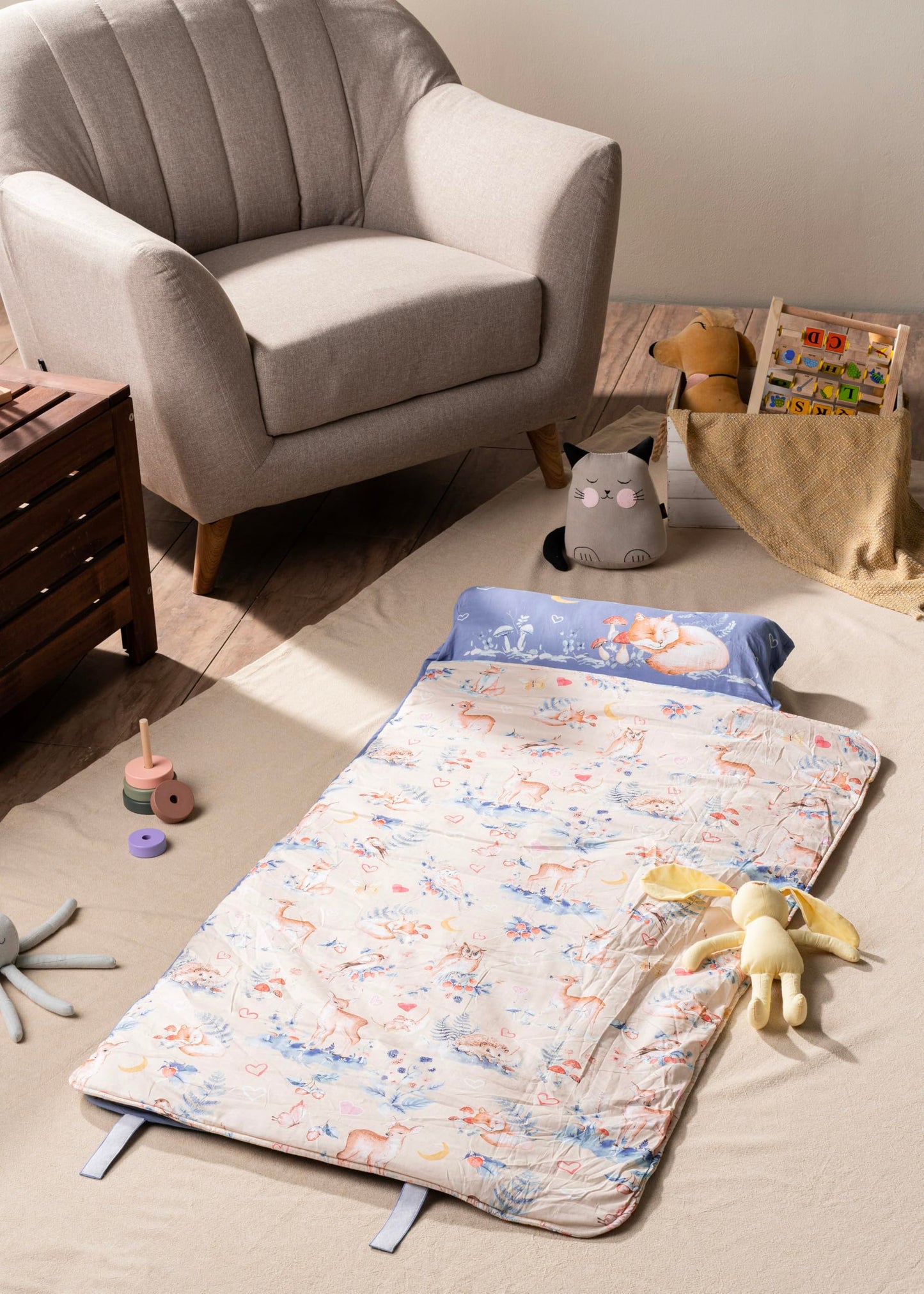 Maison d'Hermine Forest Friends - Tapete para siesta con almohada reutilizable y manta de 55 x 27 x 1.5 pulgadas, para niños y niñas, tapete para dormir preescolar con correas de transporte para el