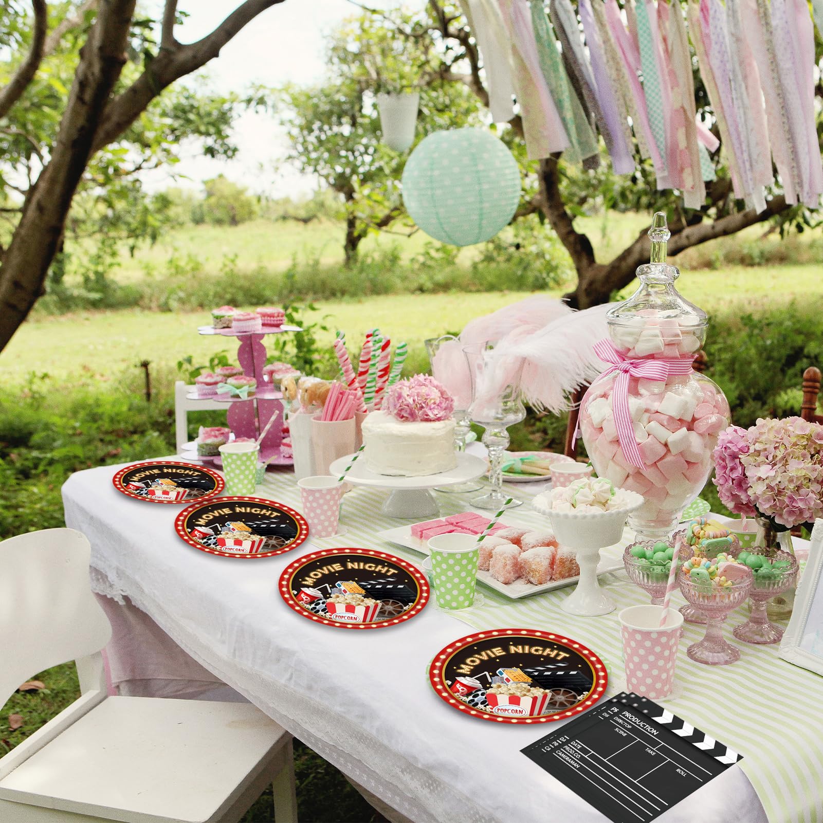 DURYGEN - Juego de 40 piezas de artículos de fiesta de cine con temática de cumpleaños, platos y servilletas desechables para decoración de fiesta temática de película