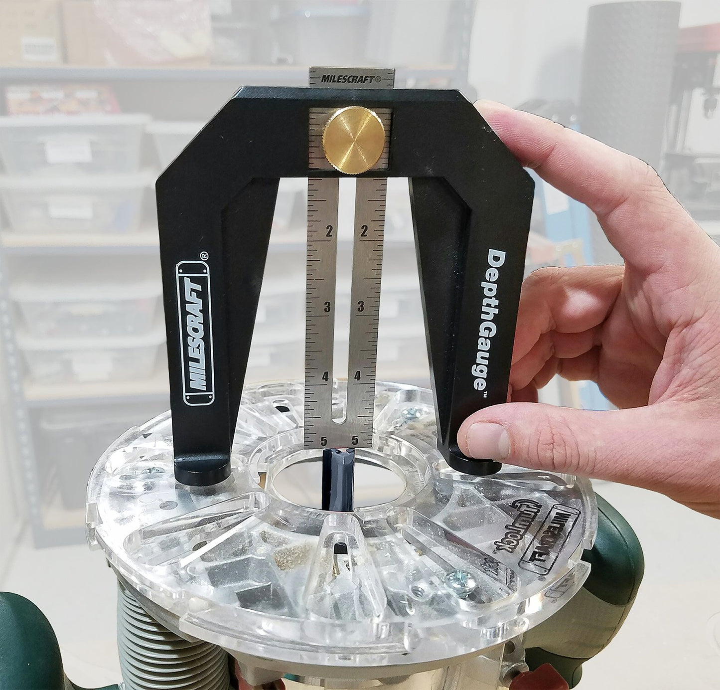 Herramienta de Medición Milescraft 86010713 Depth Gauge