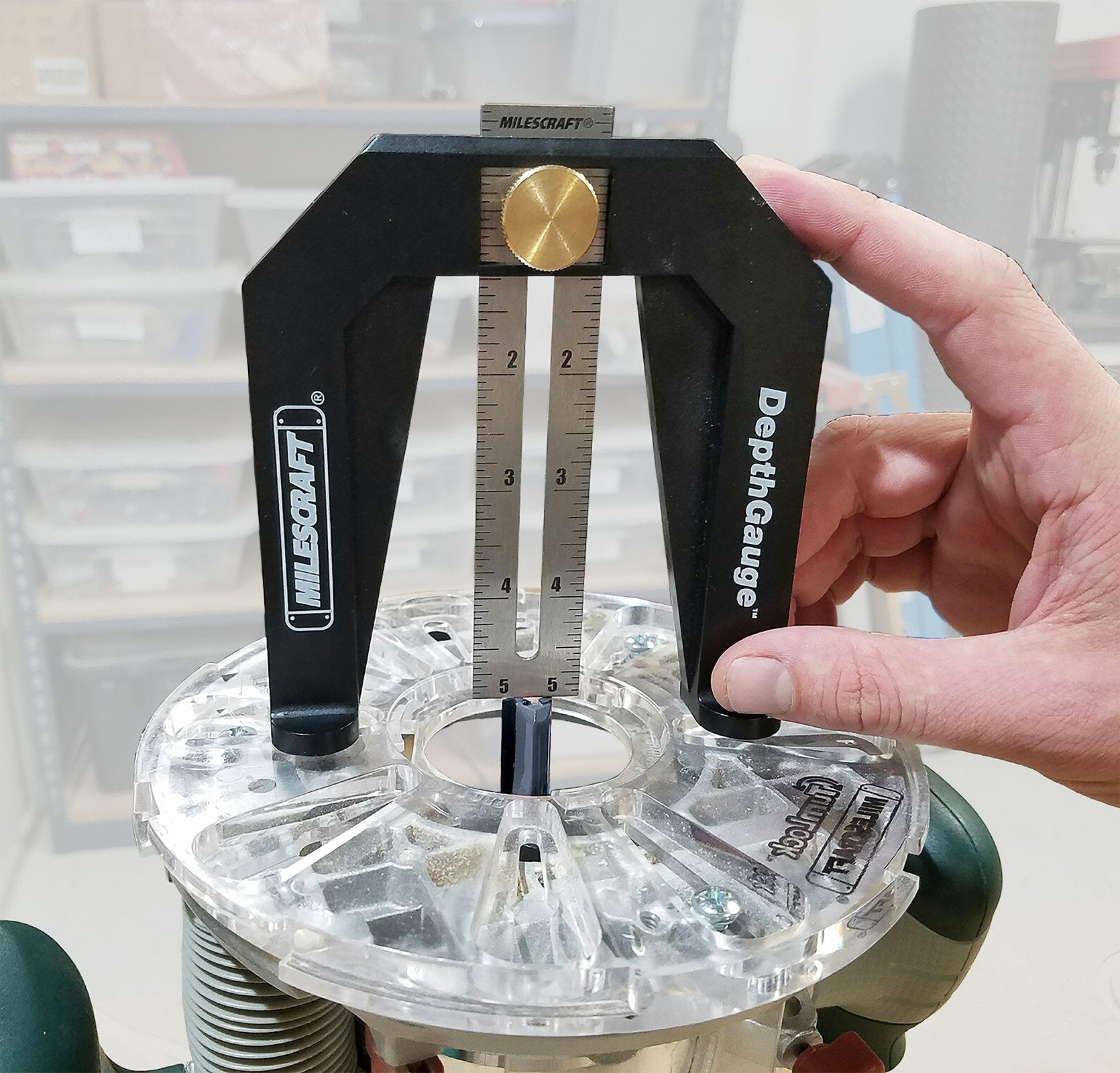 Herramienta de Medición Milescraft 86010713 Depth Gauge