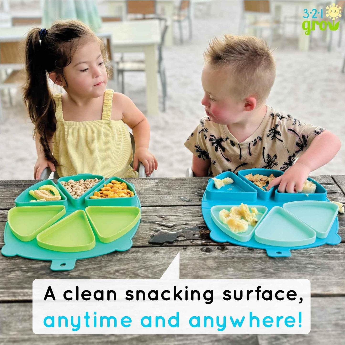 321 Grow Alfombrilla de silicona para snacks de viaje - Juego de manteles plegables reutilizables con 3 compartimentos y tapas - Plato para snacks de viaje apto para bebés y niños pequeños - Apto para