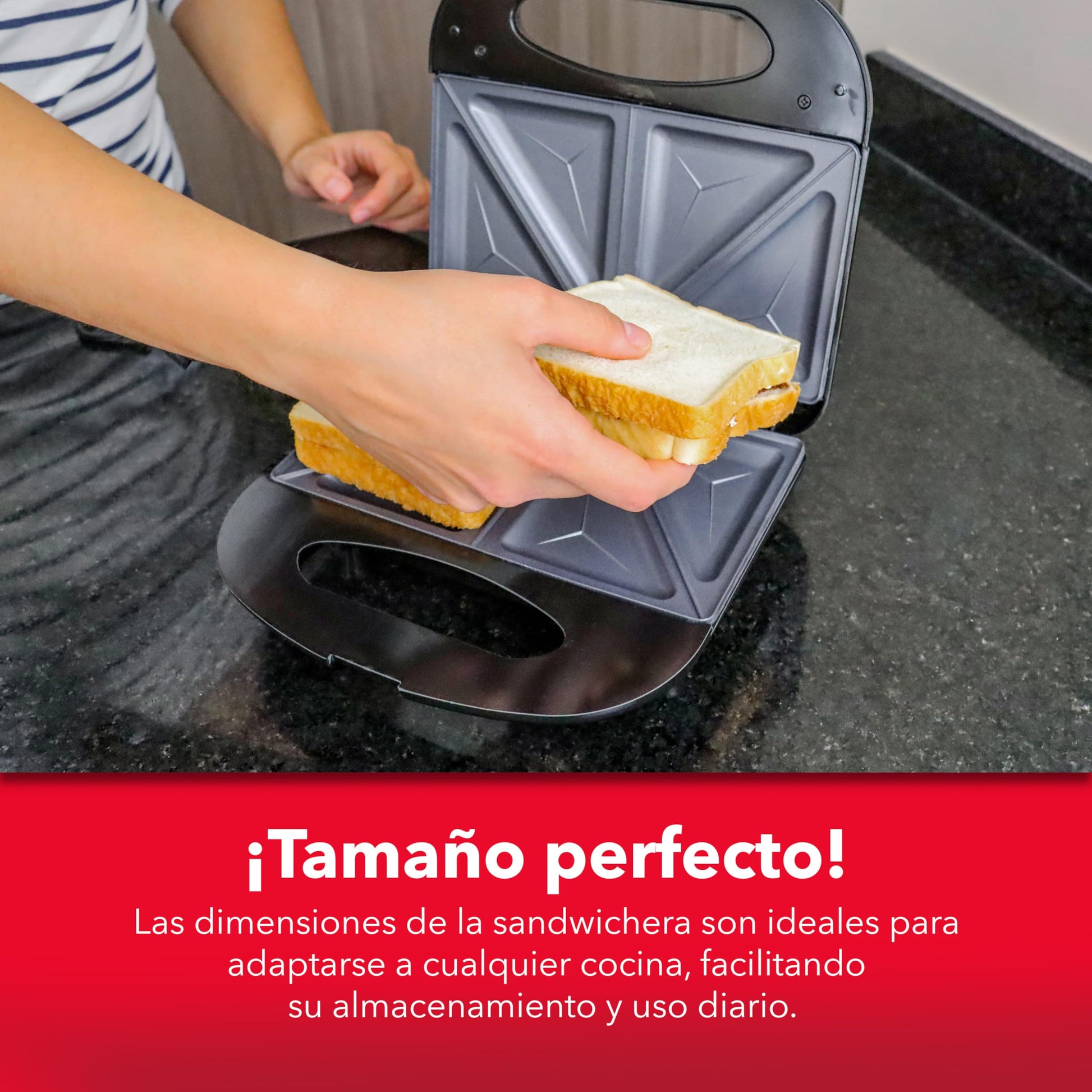 RCA Sandwichera Eléctrica RC-SW1, Placa Antiadherente, Doble Rebanada, Temperatura Ajustable, Luces Indicadoras, Seguro Frontal, Diseño Compacto y Acero Inoxidable, Ideal para Sándwiches y Desayunos