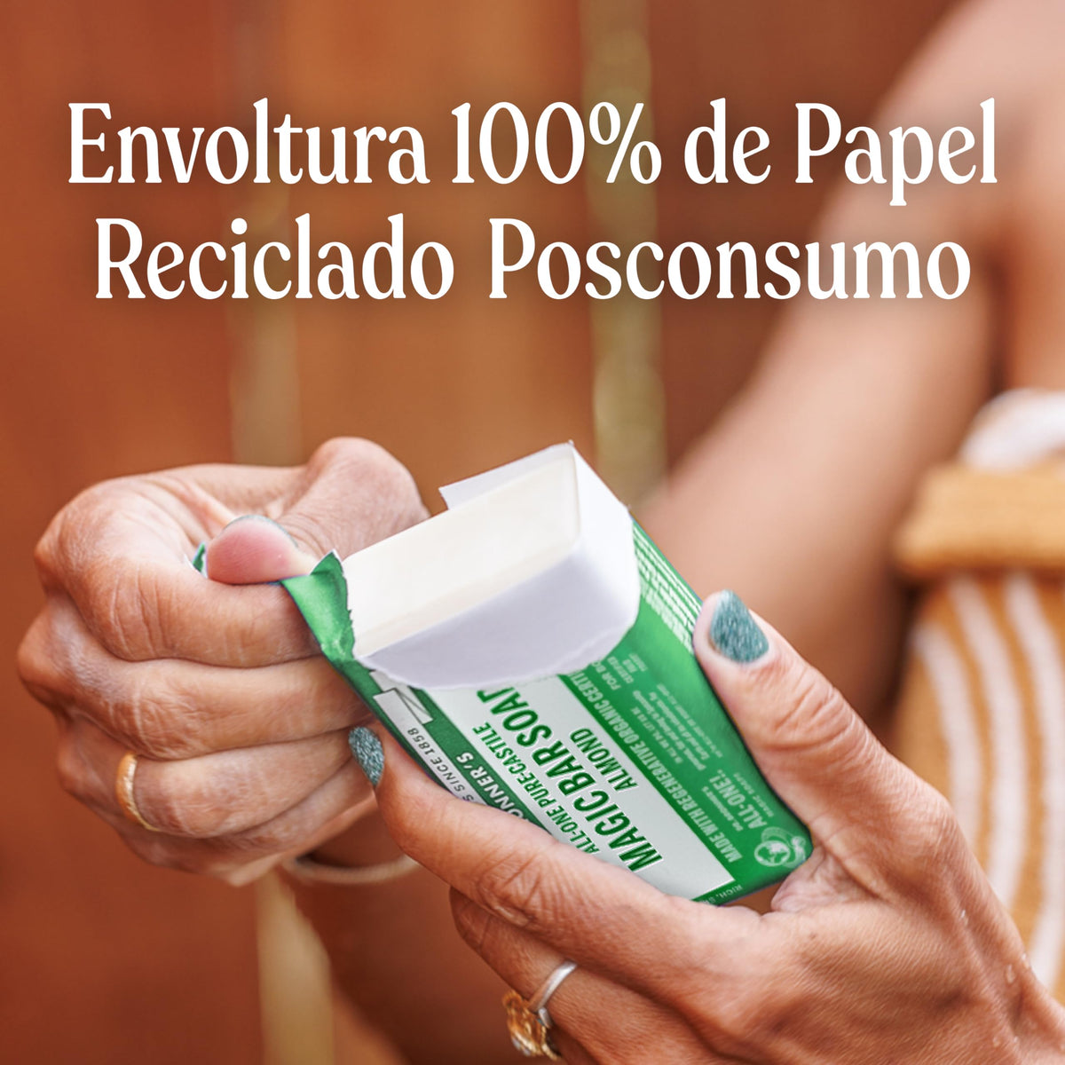 Dr. Bronner's | Jabón de castilla orgánico en barra, fórmula concentrada, elimina células muertas, nutrición suave y piel hidratada, con aceite natural de Almendra, aroma Almendra (3 pack)