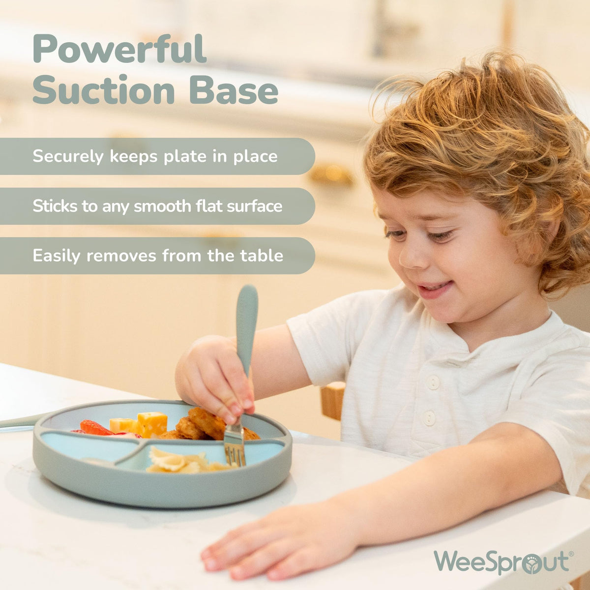 WeeSprout - Plato de silicona con ventosa, plato dividido en dos tonos para niños, bebés y niños pequeños, vajilla de silicona de grado alimenticio (cielo/verde mate)