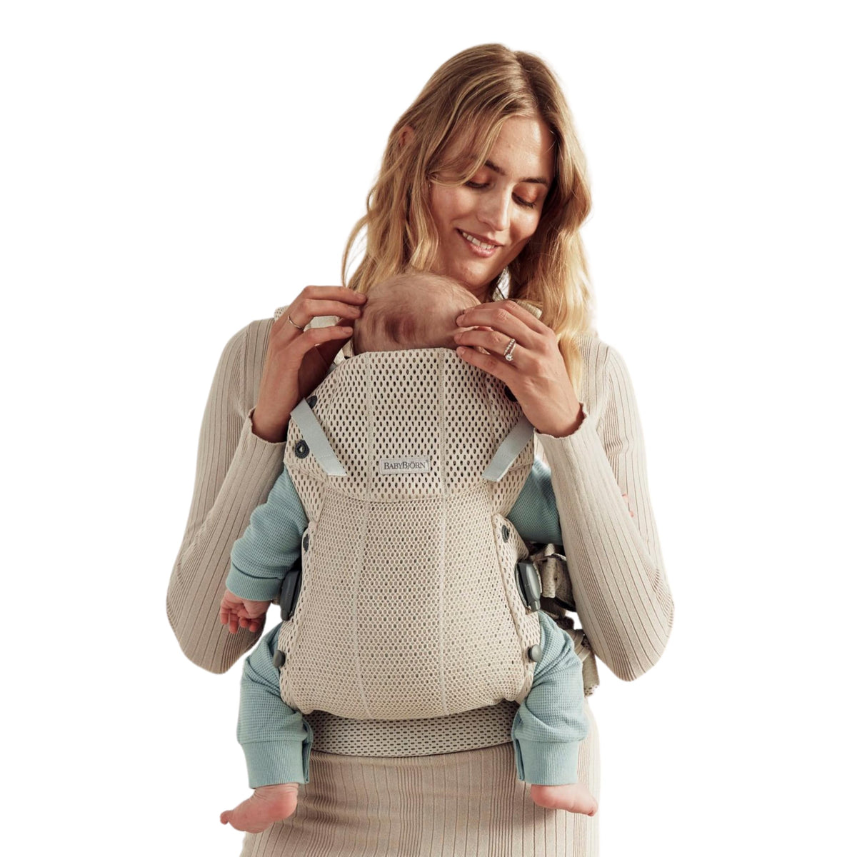 BabyBjörn Canguro Portabebé Harmony, Malla 3D, Crema | Ergonómico, para recién nacidos hasta los 3 años (3.2–15 kg), 4 posiciones, posición de piernas ajustable, suave y cómodo