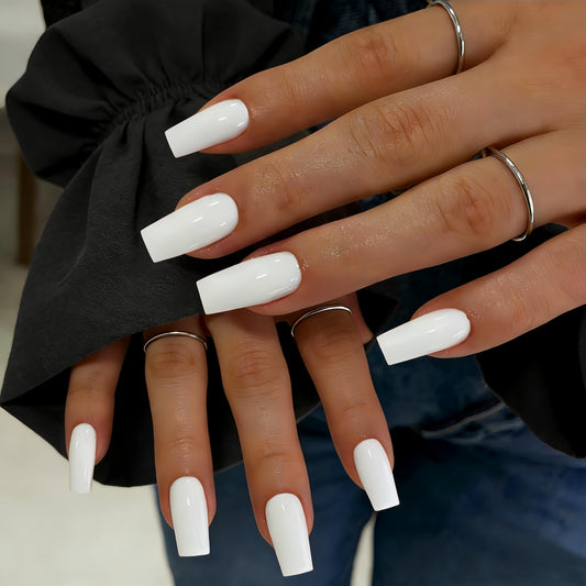 SXVME Uñas postizas cuadradas largas blancas con pegamento para mujer, uñas postizas naturales y sencillas de tamaño mediano, uñas postizas de gel suave y brillante, uñas postizas reutilizables, 24 un