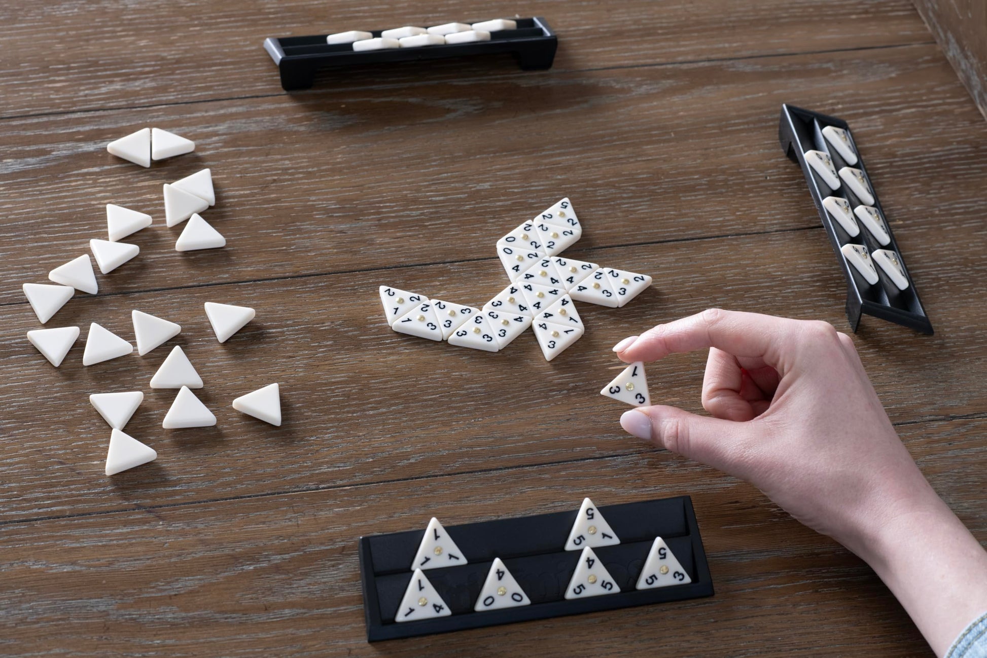 Goliath Triominos The Original Travel Tour Edition (Tin) Tile-Based Board Game - Juego de Tablero (Juego de táctica, 20 min, Niño/niña, 6 Año(s), Holandés, Multicolor)