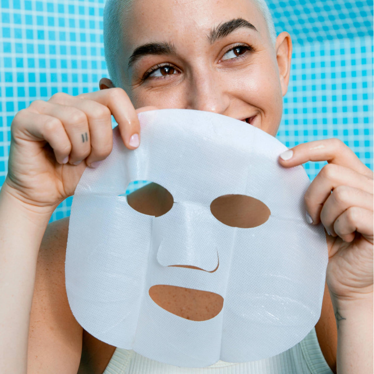SVR [B3] Mascarilla Facial de Biocelulosa con Vitamina B3 y Ácido Hialurónico | Hidratación Intensa, Efecto Rellenador y Anti-Edad | Piel Sensible | 1 Pieza 12 ml
