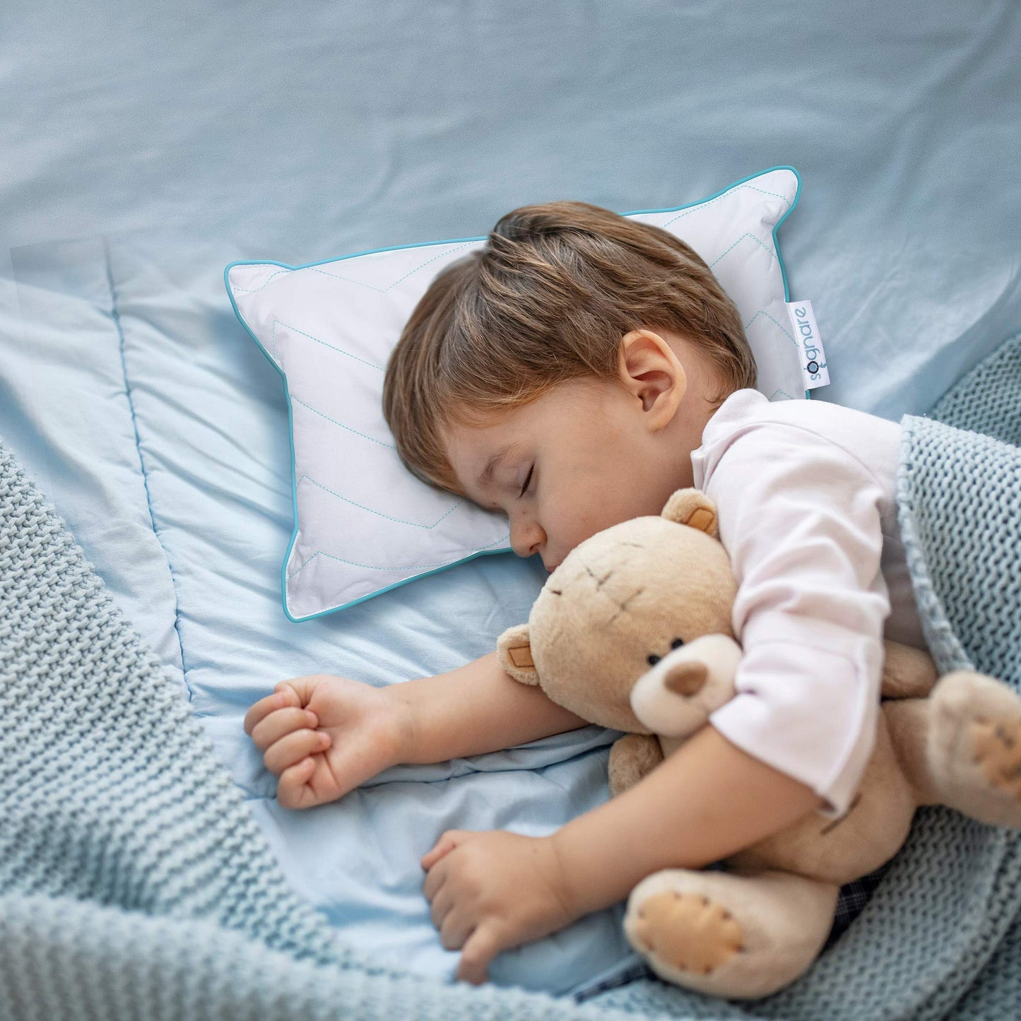 Almohada Portátil Sognare Moments Blanca Termorregulable y Hipoalergénica para Viajes y Bebés