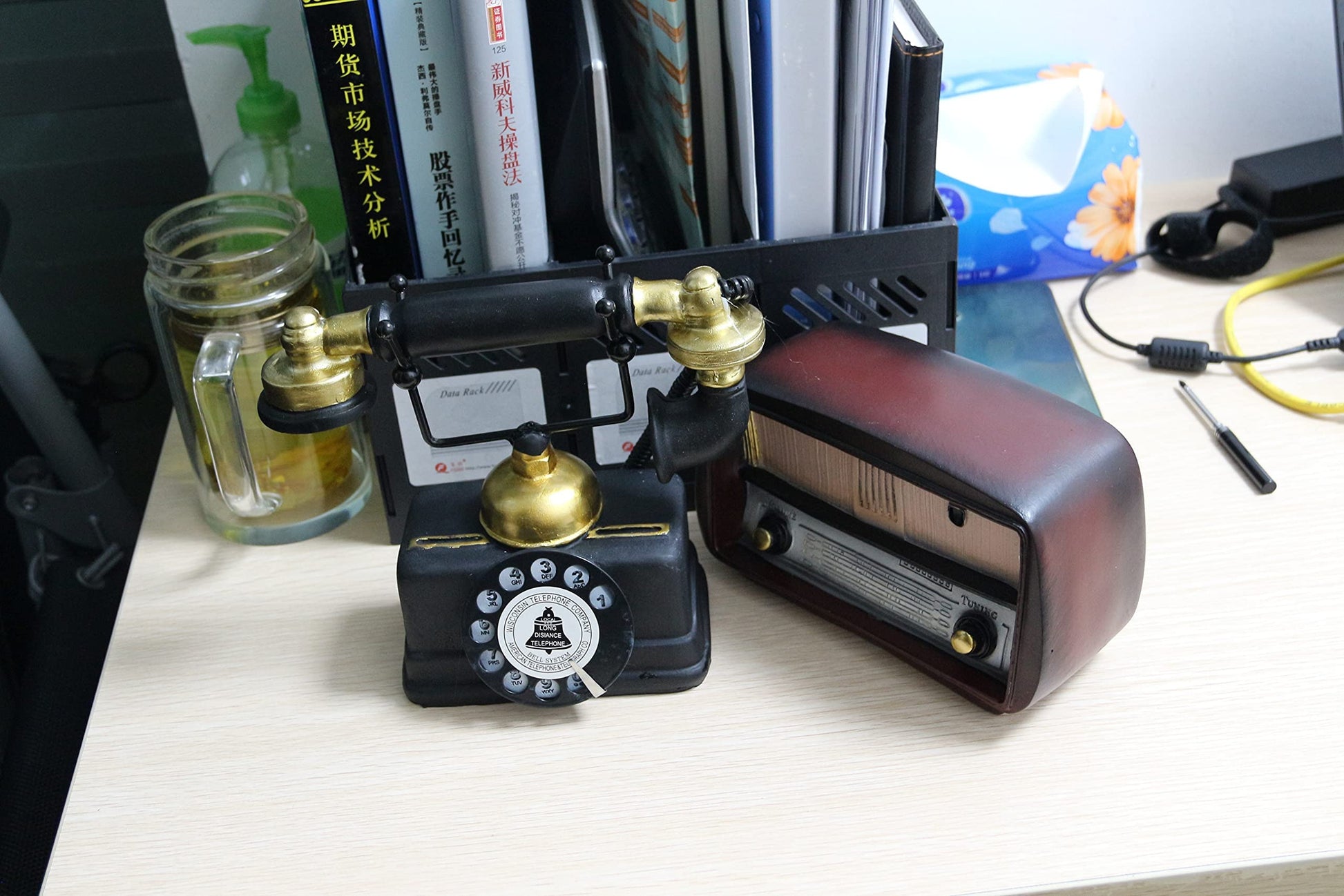 HoneyCare - Modelo de teléfono decorativo retro, estilo antiguo, diseño de resina rotativo para decoración del hogar, oficina, estatuas de estilo steampunk y victoriano, accesorios de fotografía