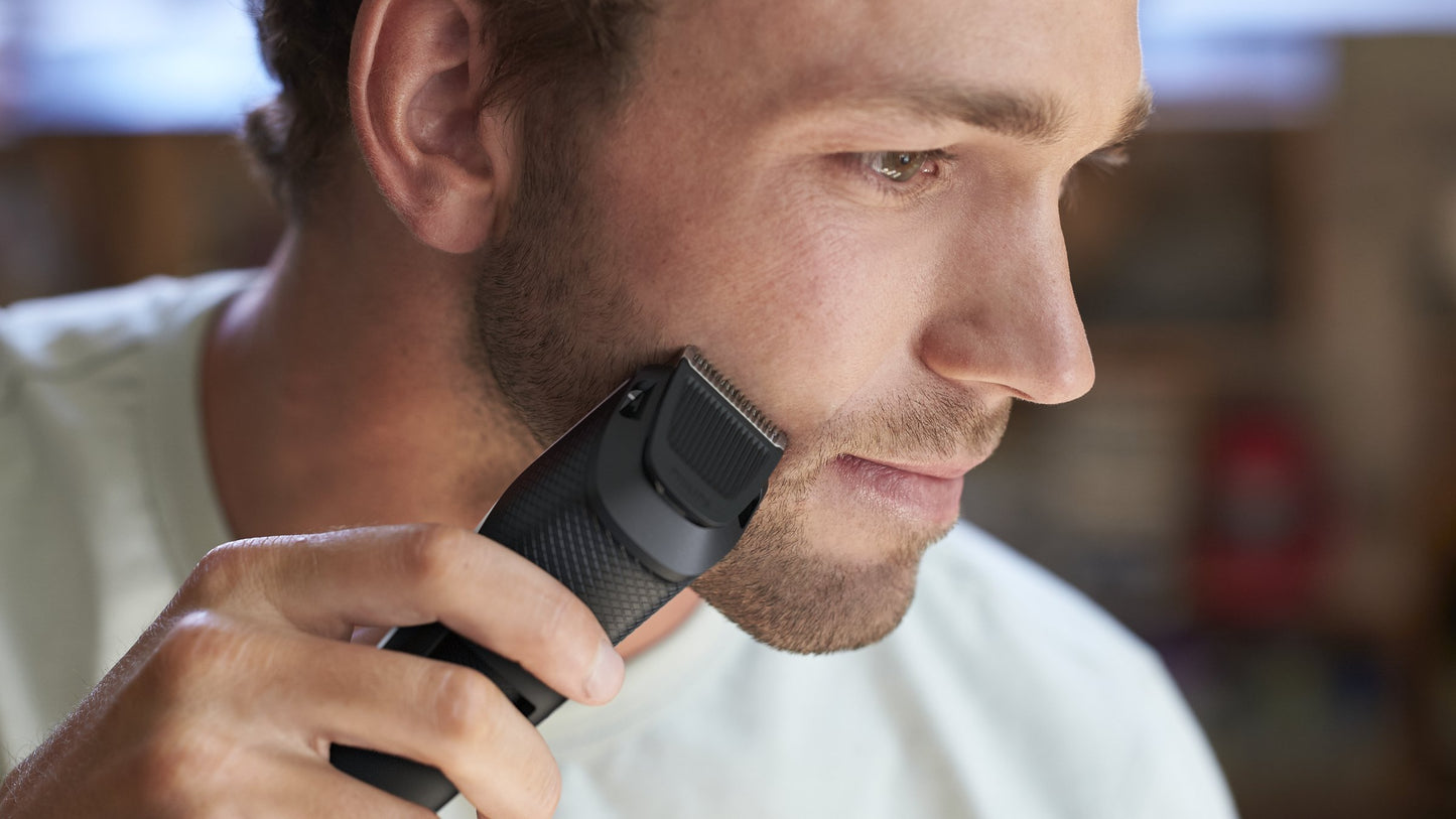 Barbero Philips Beardtrimmer Series 3000 Lift & Trim 10 Posiciones