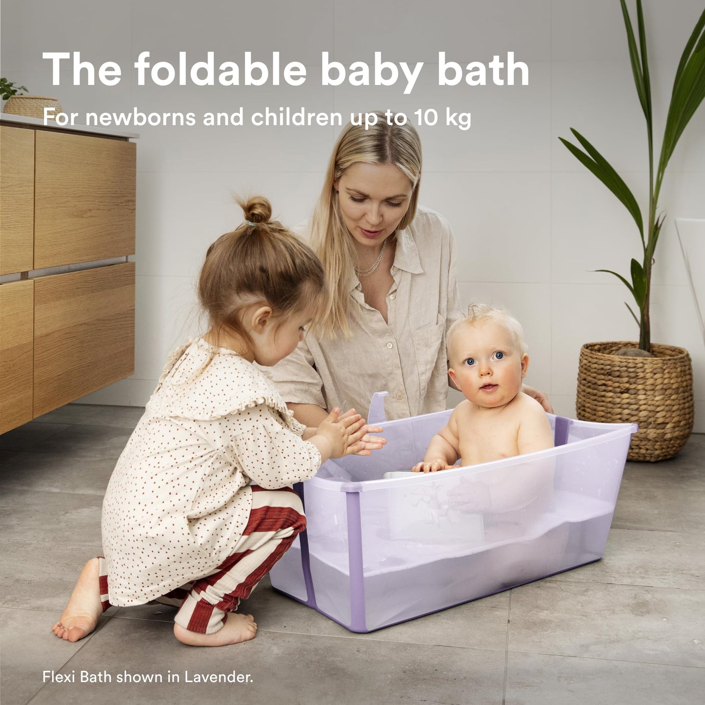 Stokke Flexi Bath, Mickey Celebration - Bañera plegable para bebé - Ligera, duradera y fácil de guardar - Práctica para usar en casa o de viaje - Para recién nacidos y bebes
