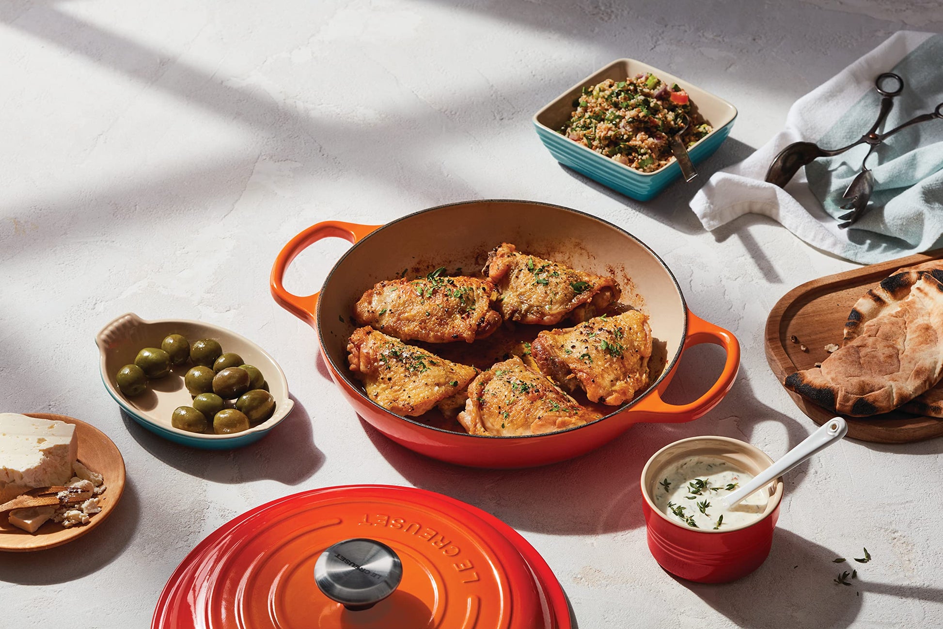 Le Creuset Estofado de hierro fundido esmaltado, 2.25 cuartos de galón, llama
