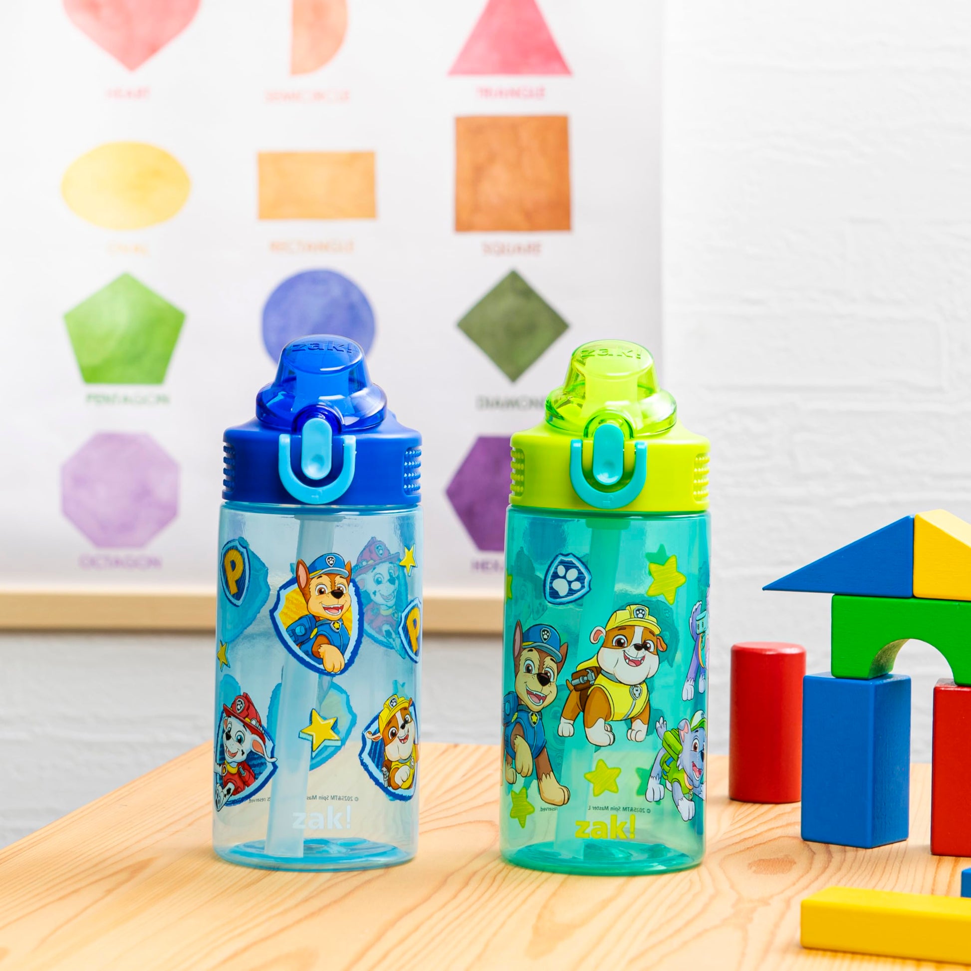 Botella de Agua Zak Designs Patrulla Canina con Popote y Mango a Prueba de Fugas para Niños