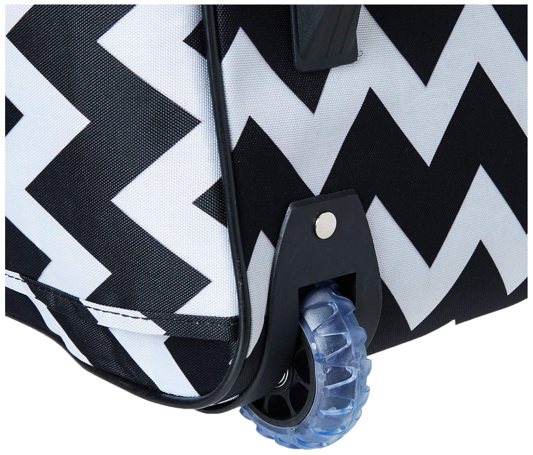 Bolsa de Lona Rodante Rockland Rosa PINKCHEVRON 22 Pulgadas