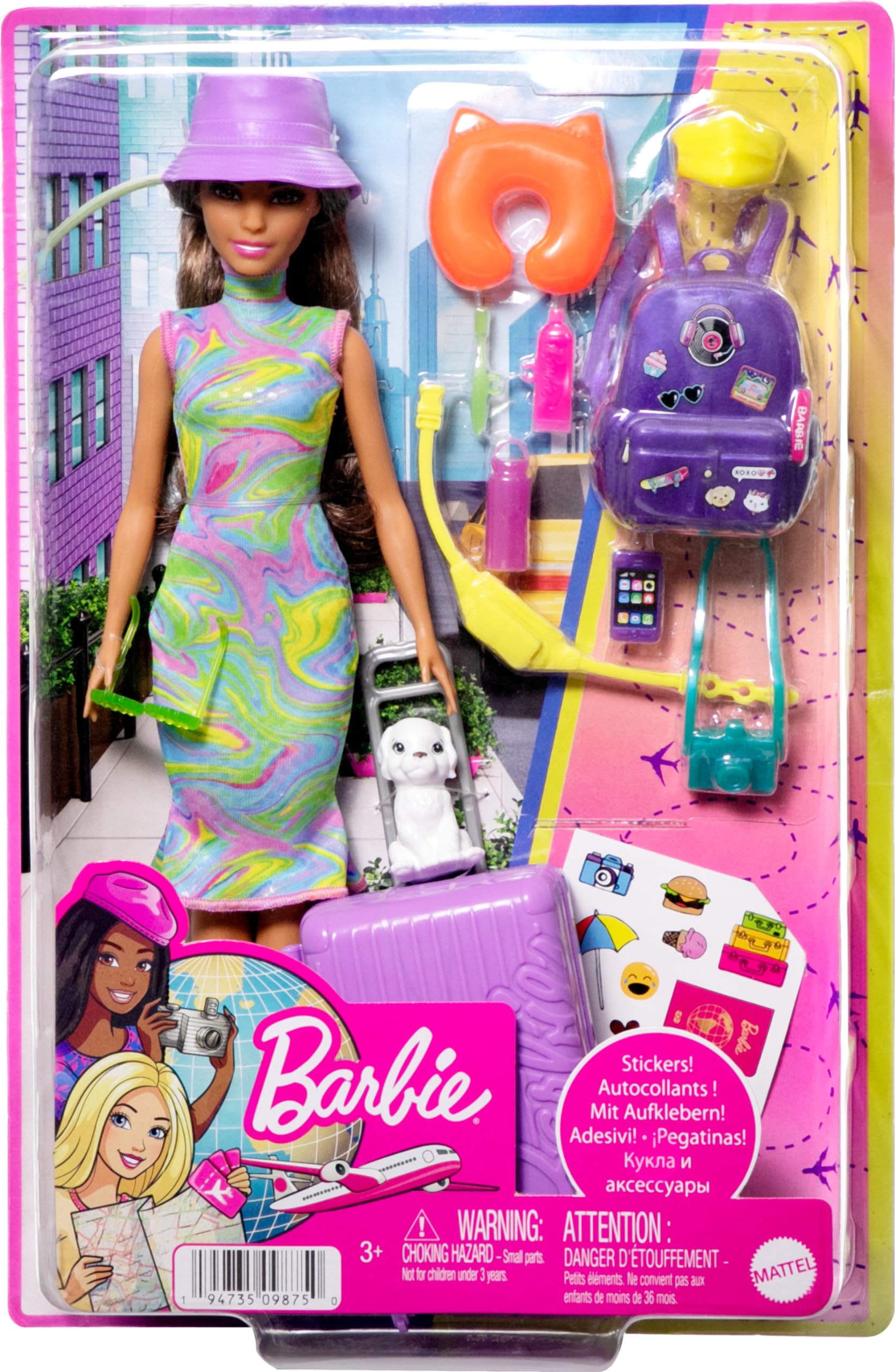 Barbie It Takes Two Doll & Accessories, Juego temático de Viaje con Cachorro, veliz de Trabajo, Hoja de Pegatinas y más de 10 Piezas