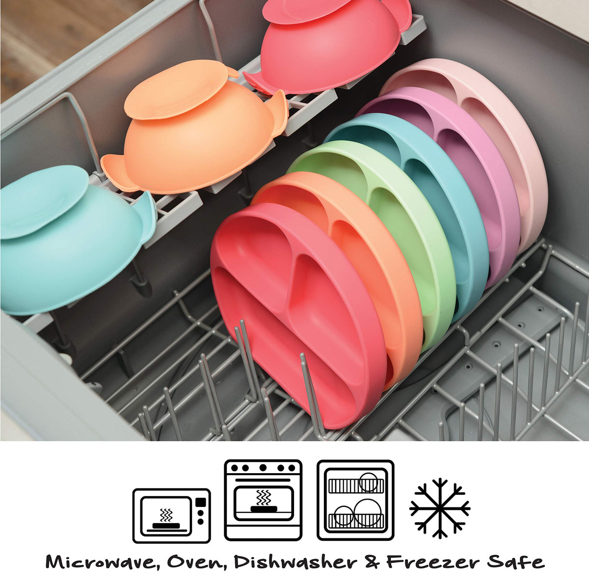 PrimaStella Plato de succión de Silicona, Plato de Agarre Dividido, Juego de Platos y cucharas Antideslizantes para bebés y niños pequeños, sin BPA, Apto para microondas, lavavajillas