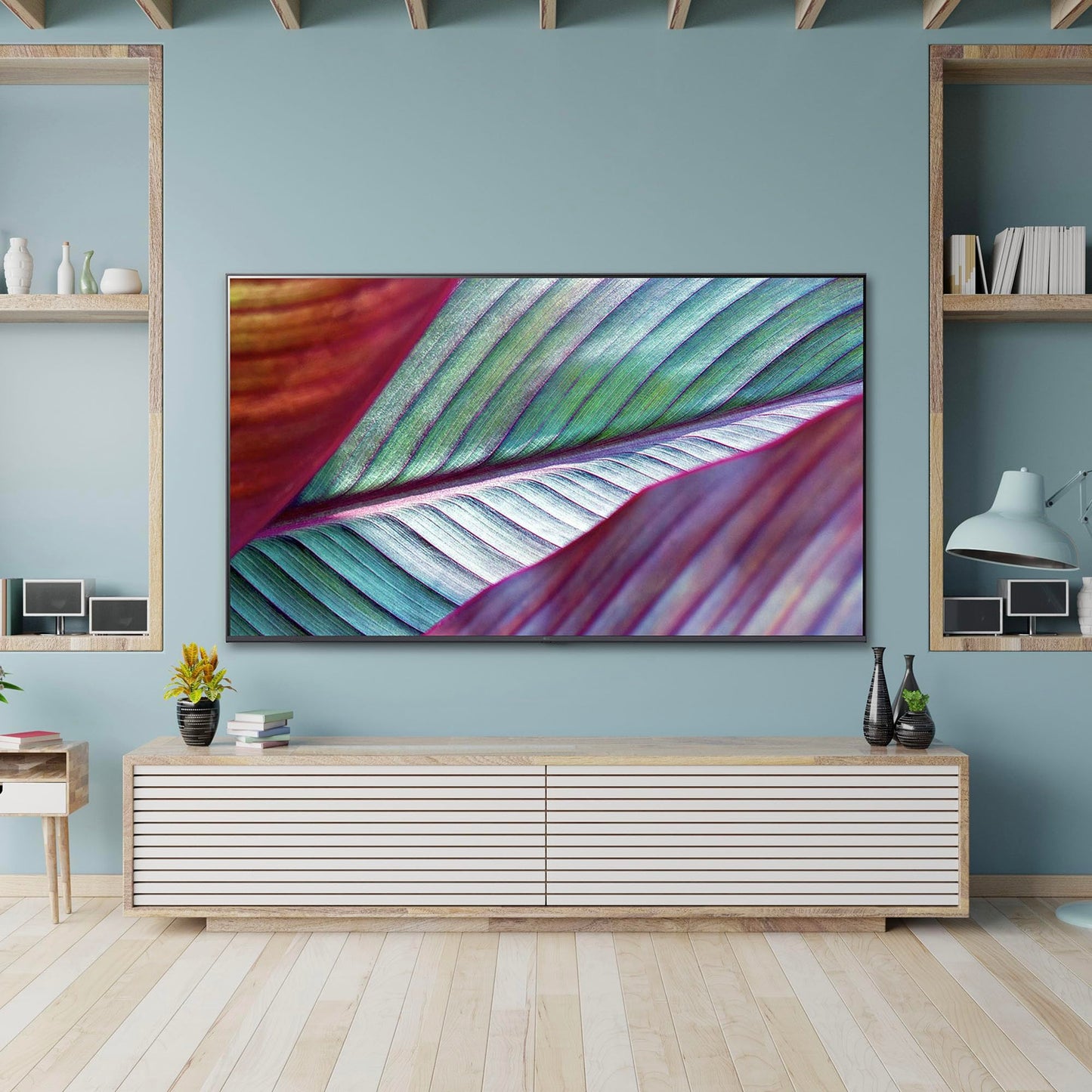 LG Pantalla UHD AI ThinQ 43" 4K Smart TV 43UR7800PSB