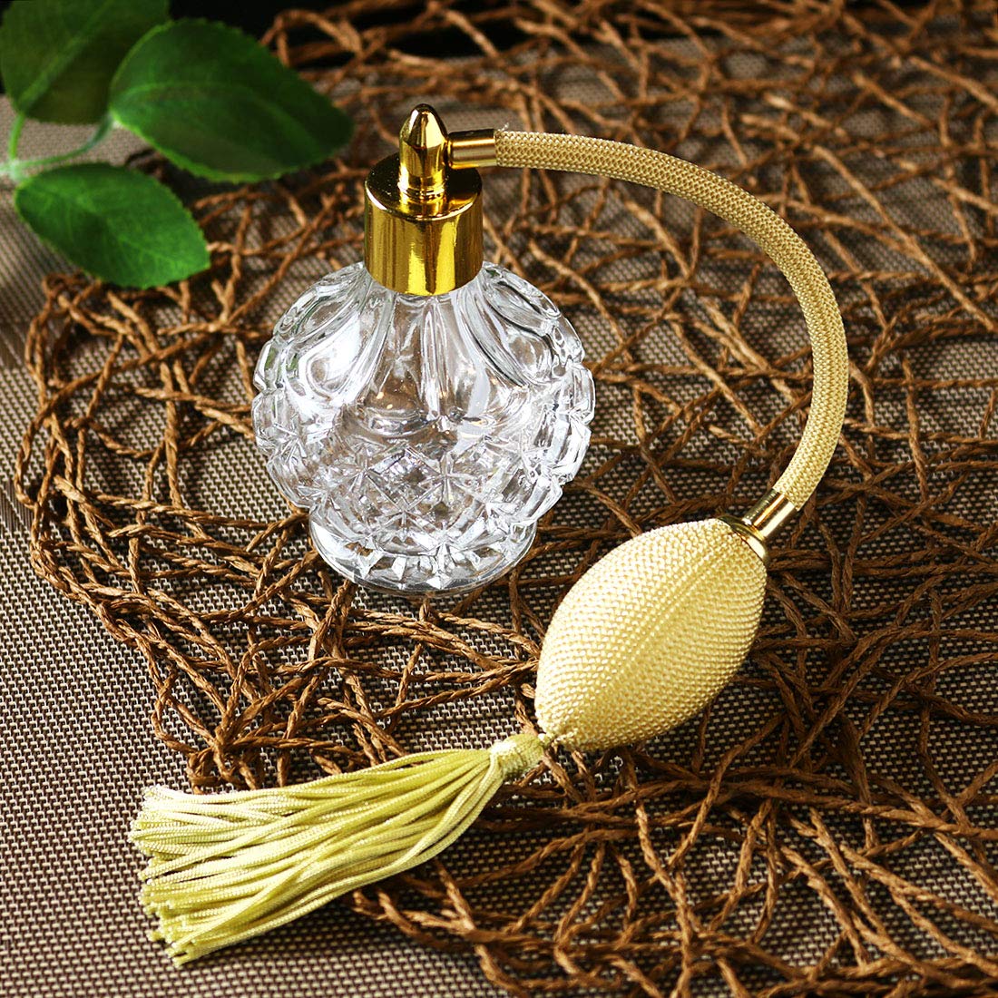 H&D Charming Clear Checked Carved Glass Empty Refillable Perfume Bottle with Spray Atomizer