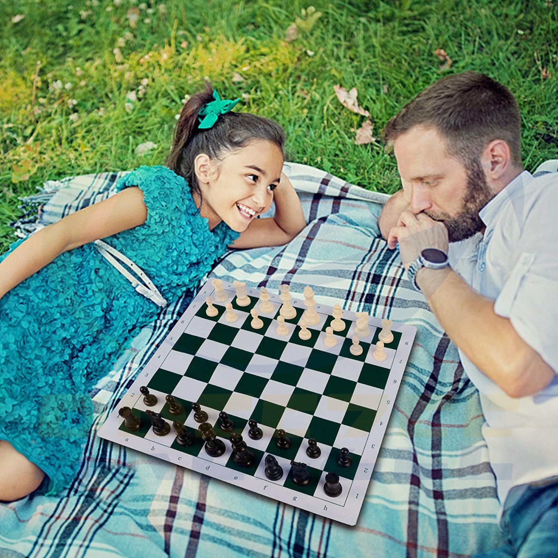 BREEZEE Ajedrez Profesional Portátil Incluye Damas Chinas Bolsa De Viaje, Tamaño Torneo Tablero 51 x 51 cm, Juego de Mesa y Estrategia para Adultos, Niños y Principiantes Juegos de Mesa
