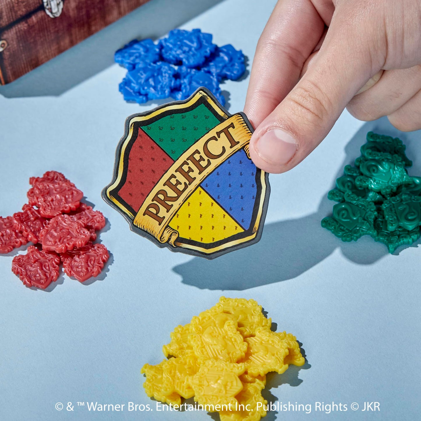 Hasbro Gaming Monopoly Harry Potter Edition Juego de Mesa | Una Aventura mágica en Hogwarts | A Partir de 8 años | 2 a 6 Jugadores | Juegos Familiares | Regalos para niños y Adultos