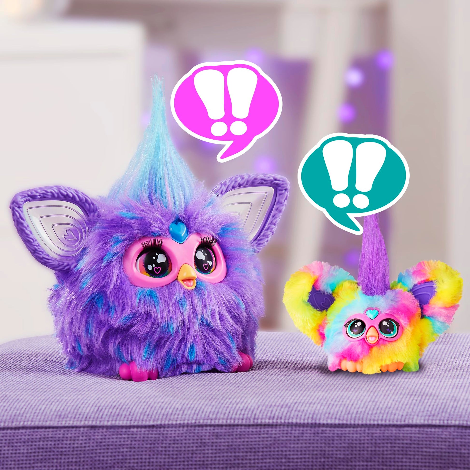 Furby Furblets Peluche Miniamigo Ray-Vee - Peluche electrónico arcoíris con más de 45 Sonidos, música K-Pop y Frases en Furbish con Llavero para niños y niñas a Partir de 6 años