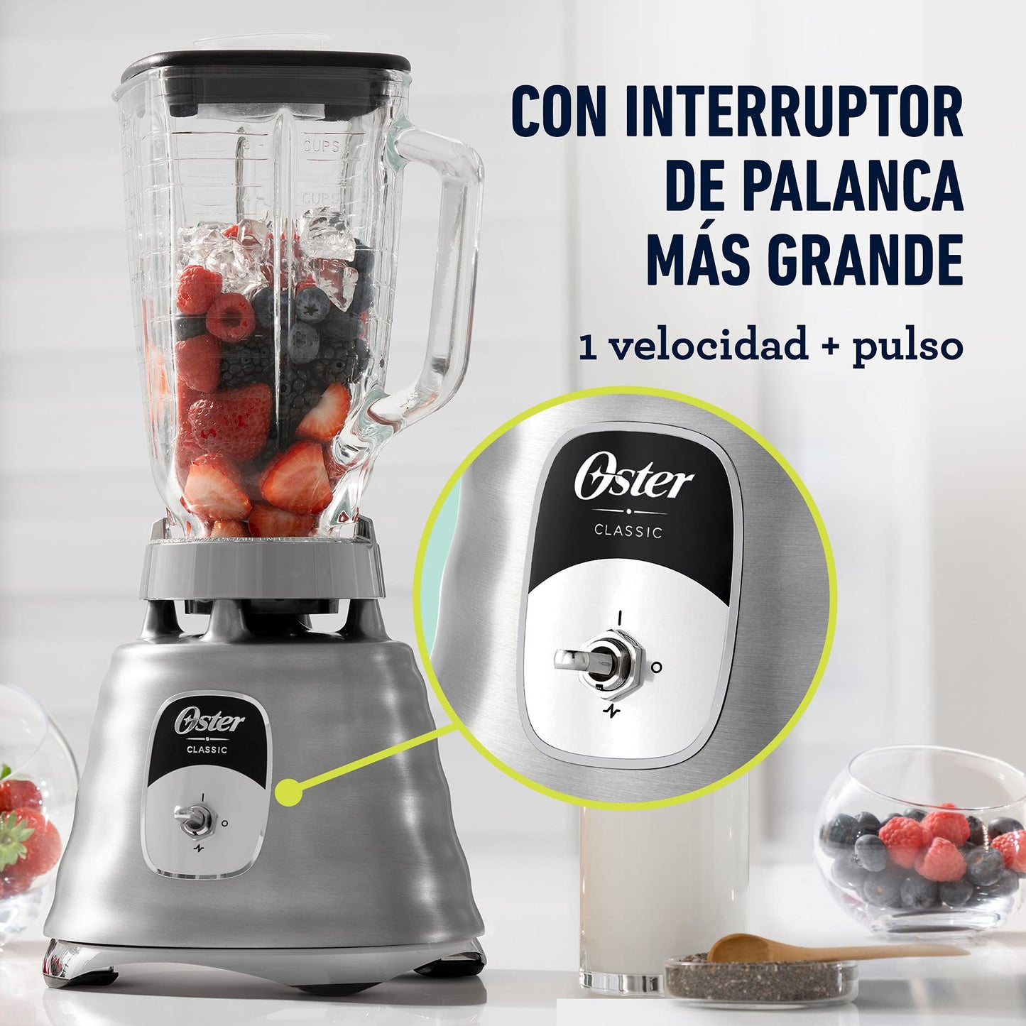 Licuadora Oster Clásica Cromada 2 Velocidades Vaso de Vidrio