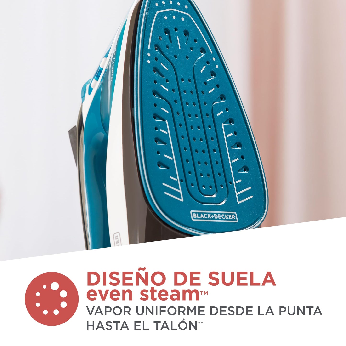 BLACK+DECKER Plancha de Vapor Smart Steam con Suela de Cerámica y Cable Retáctil, ICR1924
