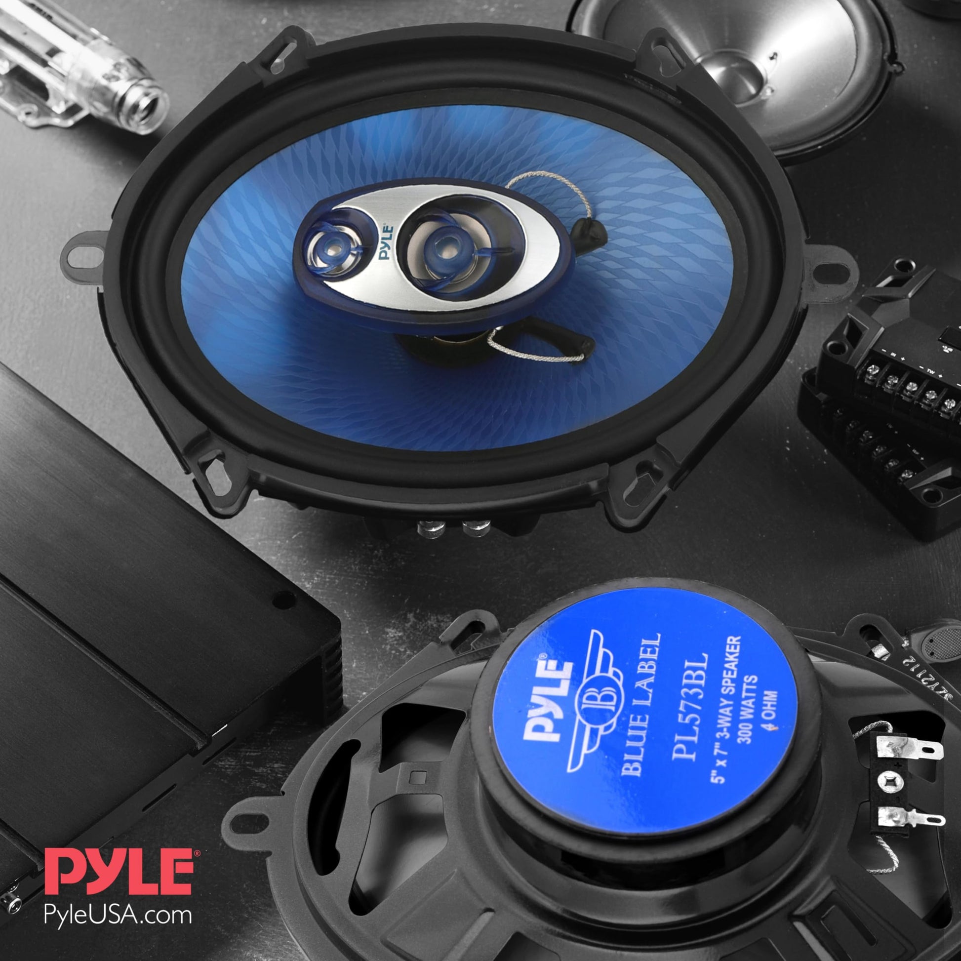 Bocinas para Auto PYLE Azul de 5” x 7” con Cono de Inyección de Poliéster Mejorado y Bobina de Voz ASV 3 Vías 300 Watts 4 Ohmios