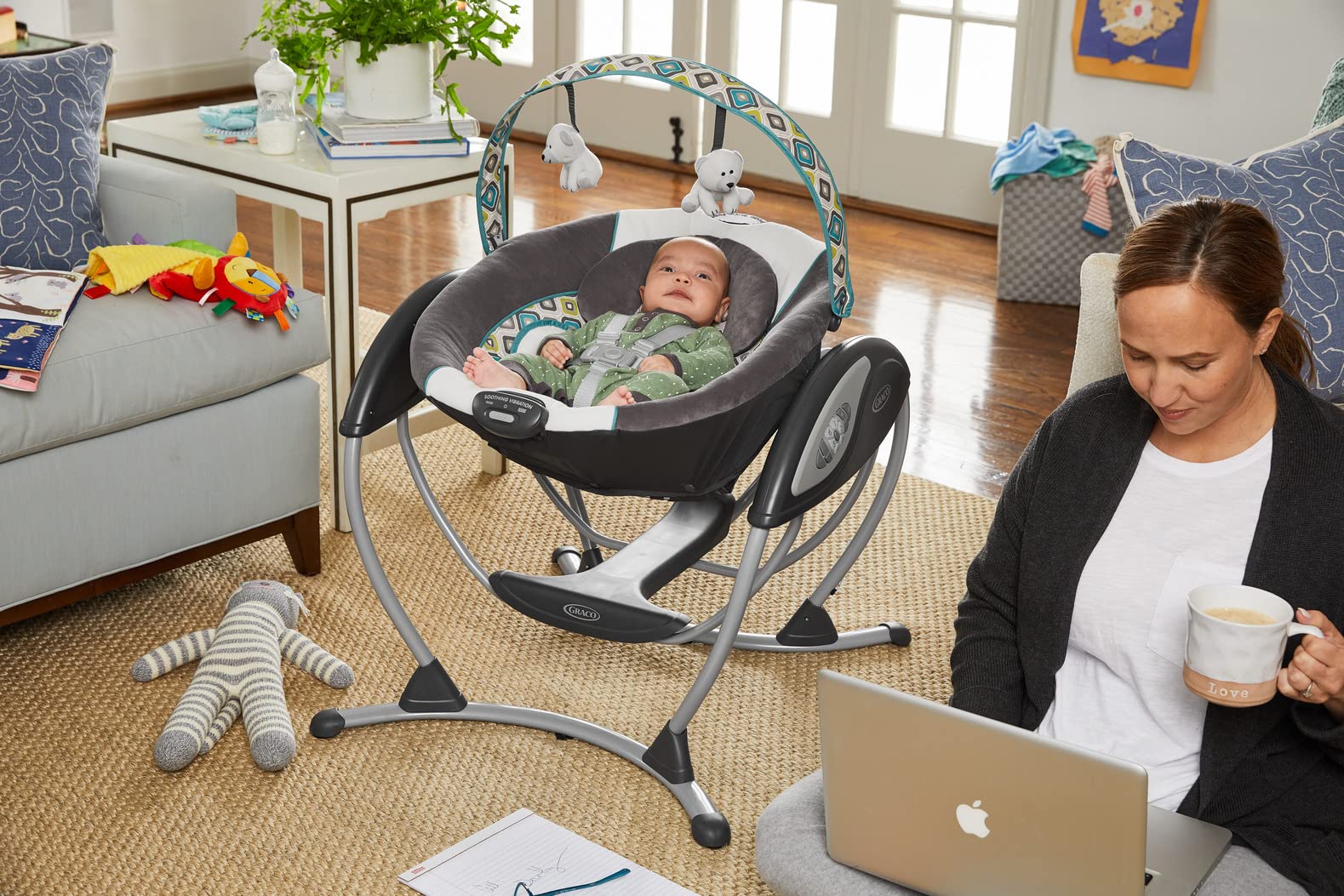 Graco Glider Lite, Mecedora para Bebé, Zuba