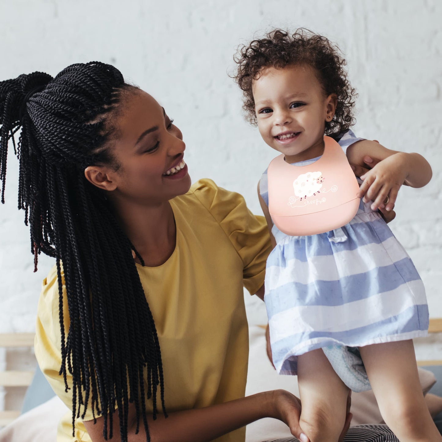 Sarvoza Baberos de silicona para bebé con recogedor de alimentos (juego de 3) – Plástico última intervensión de BPA, duradero y ajustable, baberos de silicona para bebés, niños y niñas