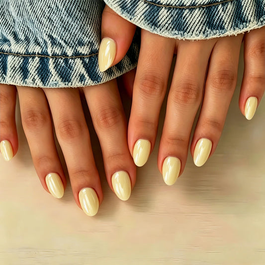 JOYVVEW Uñas postizas de gel suave cortas almendradas, 32 piezas, 16 tamaños, cromo amarillo mantequilla, uñas postizas brillantes naturales para pegar, para mujeres, gruesas reutilizables