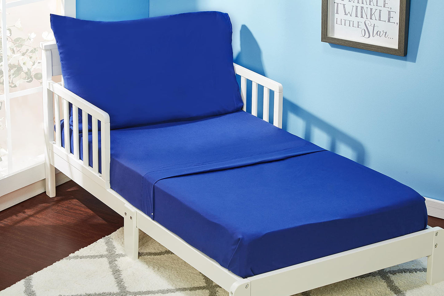 Everyday Kids - Juego de ropa de cama de 4 piezas para niños, incluye edredón, sábana encimera, sábana bajera y funda de almohada reversible, color azul marino