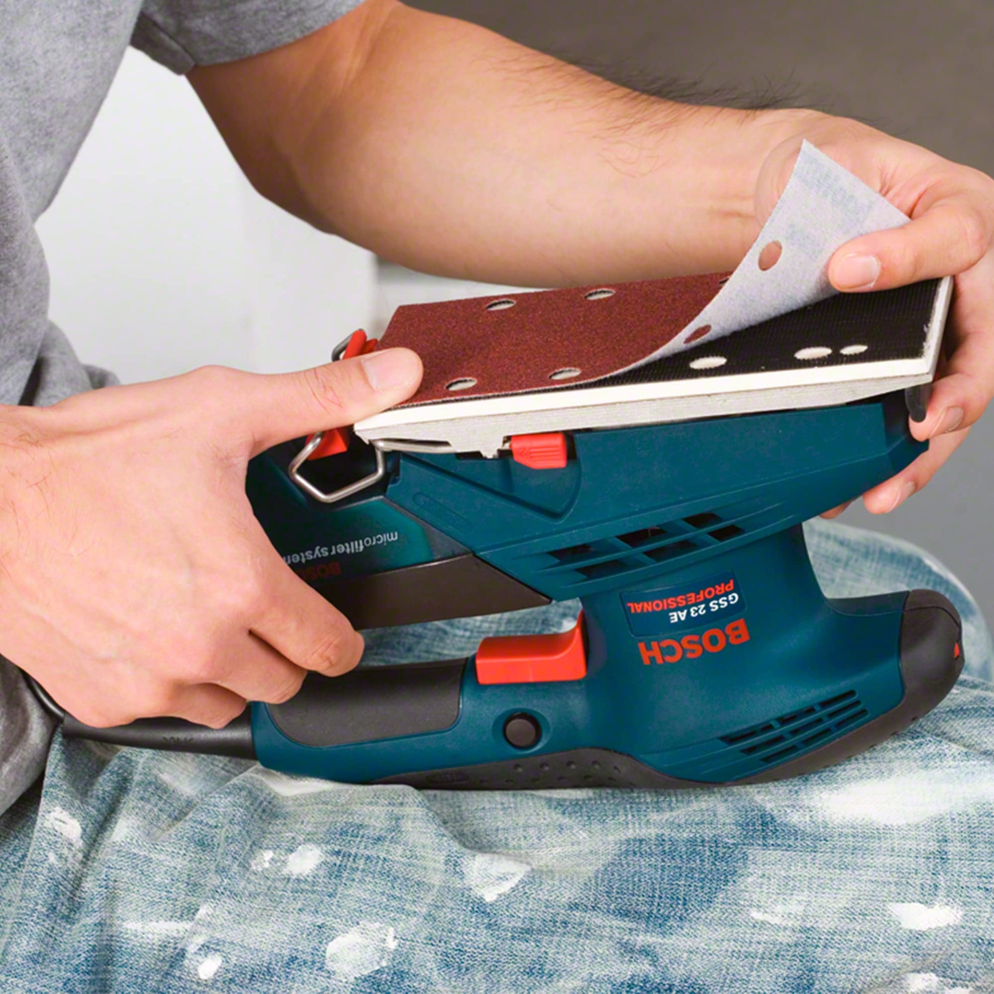 Bosch Lijadora Orbital GSS 23 AE 160W 127V Colector de Polvo