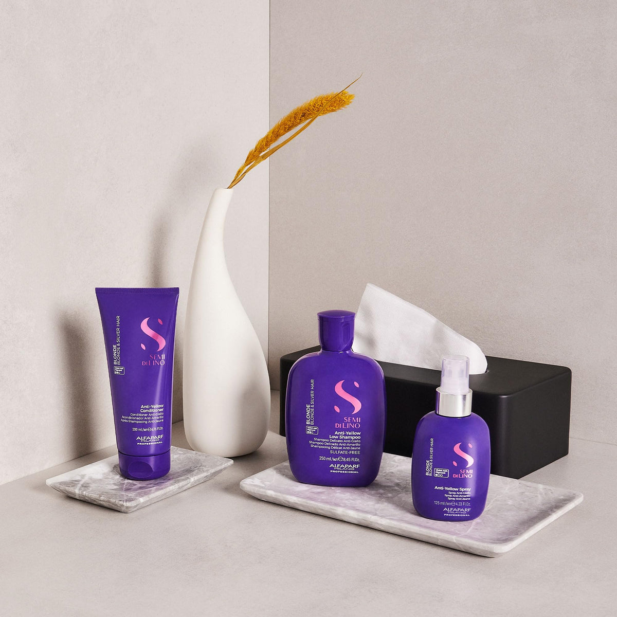 Anti-Yellow Low Shampoo - Champú delicado neutralizador de reflejos amarillentos para el cabello rubio y silver