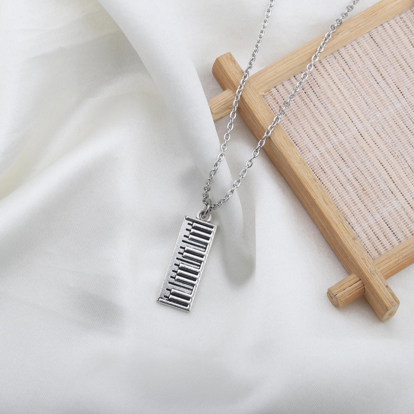 CHOORO Llavero con colgante de teclado de piano con cremallera para pianista, profesor de piano, amantes de la música, Collar, 2*3