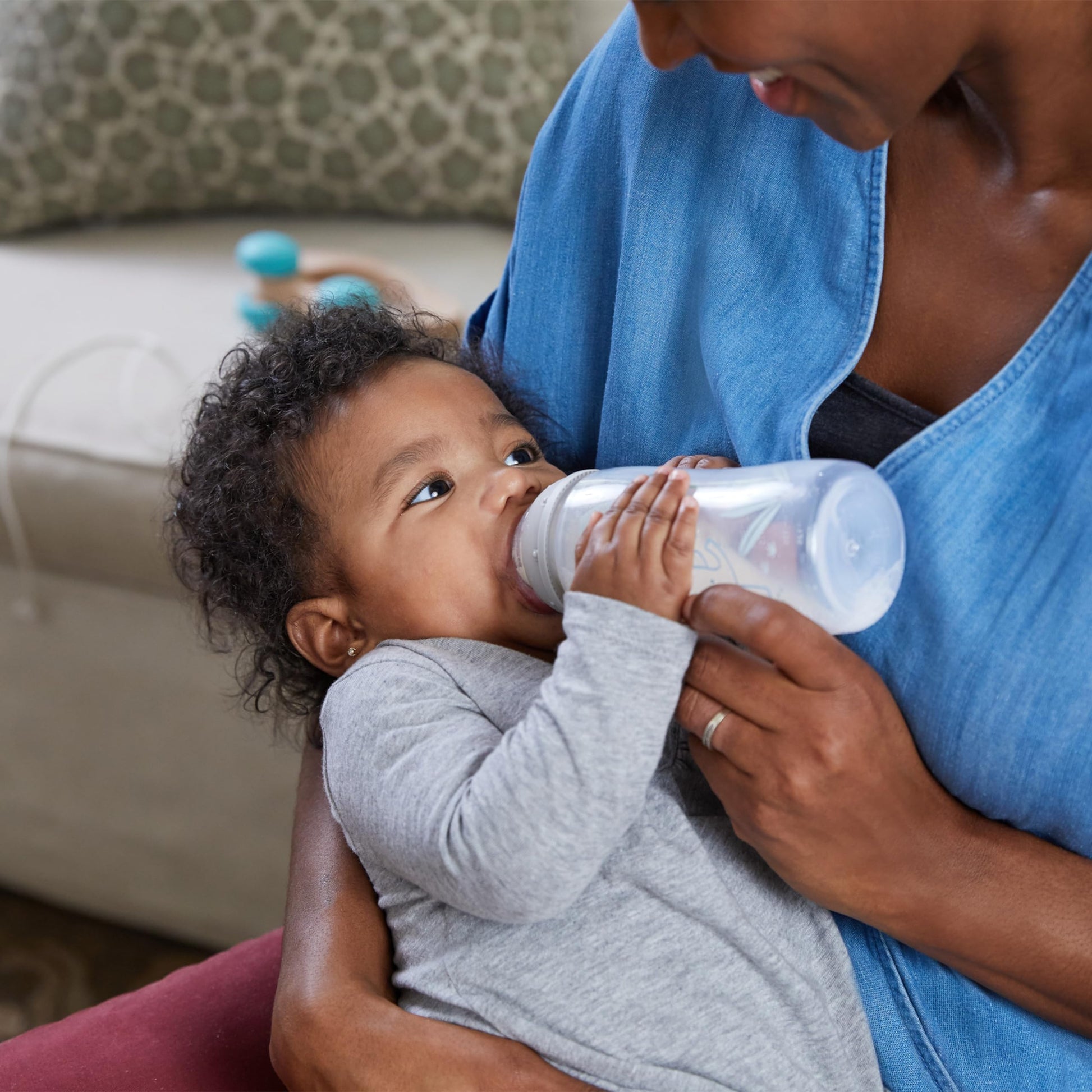 Botella Anticólicos NUK Smooth Flow para Recién Nacidos