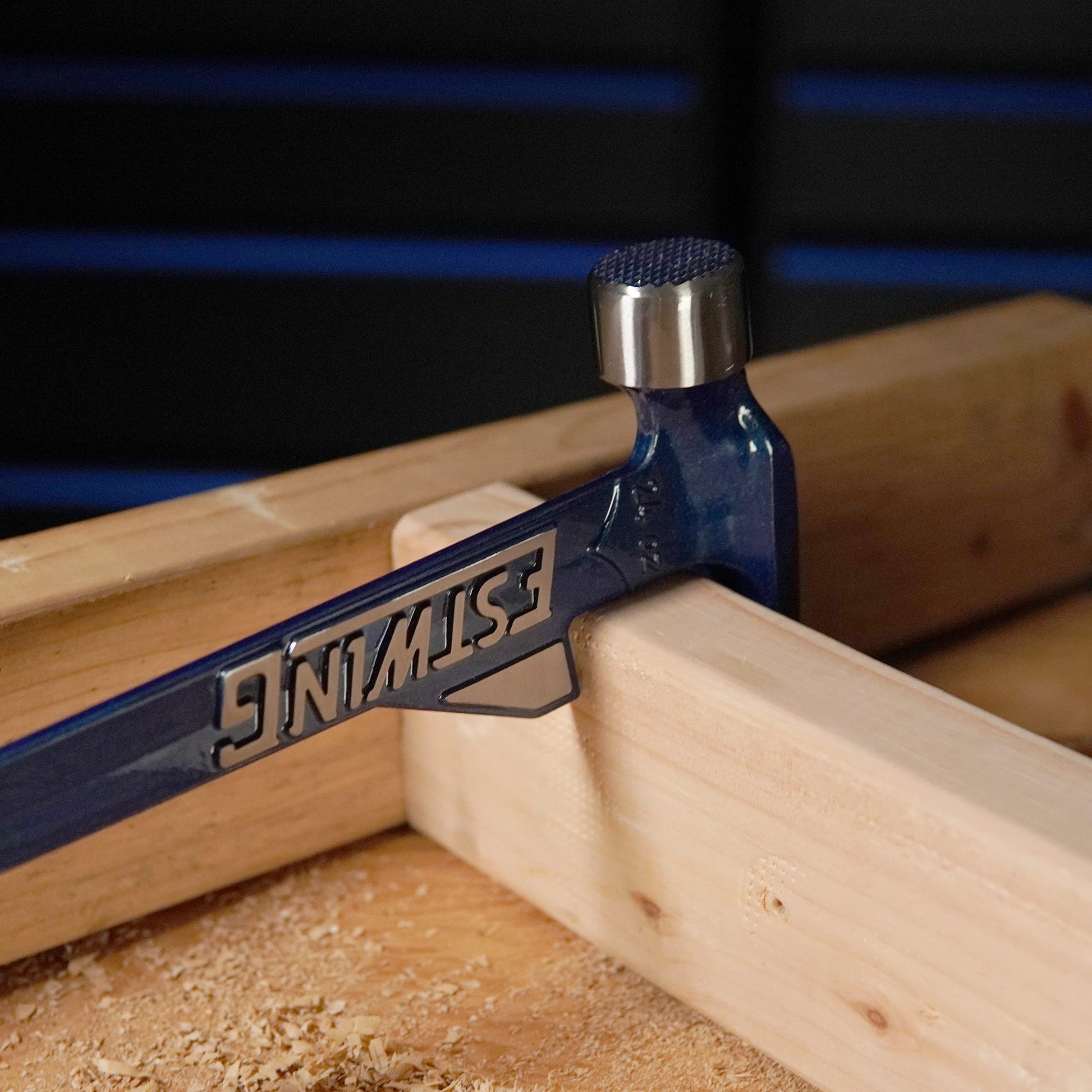 Martillo Estwing E6-24TM Milled Face 24 Onzas Mango de Vinilo para Reducción de Impacto