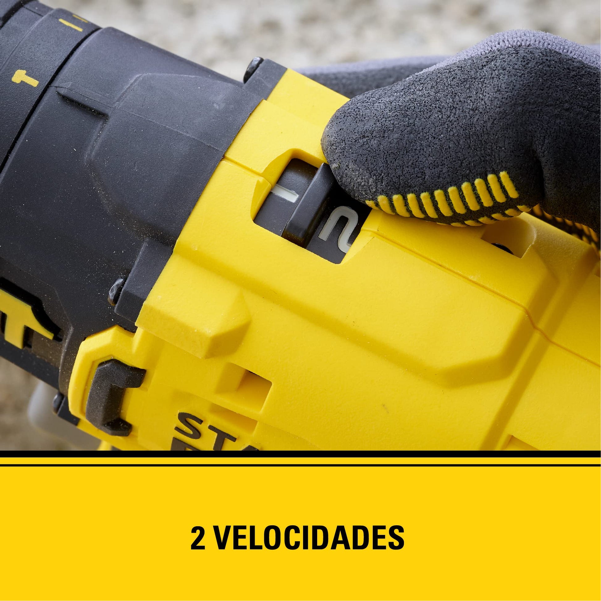 STANLEY Rotomatillo Inalámbrico 20V con 2 Baterías SCD711C2K