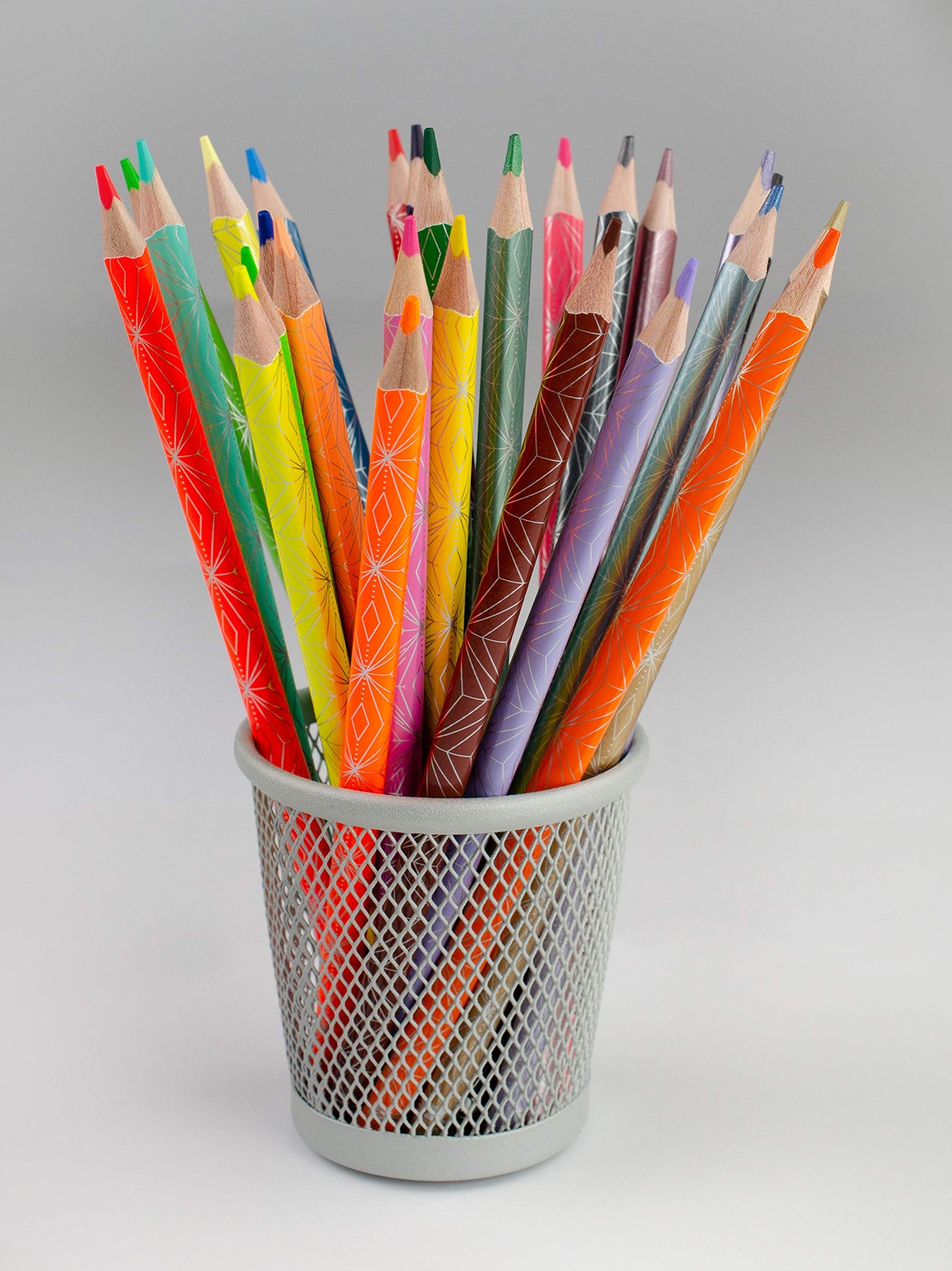 Kores - Kolores Estilo: 15 lápices de colores para niños, principiantes y adultos, tonos metálicos y neón para papel blanco, oscuro y artesanal, juego de 15 colores surtidos