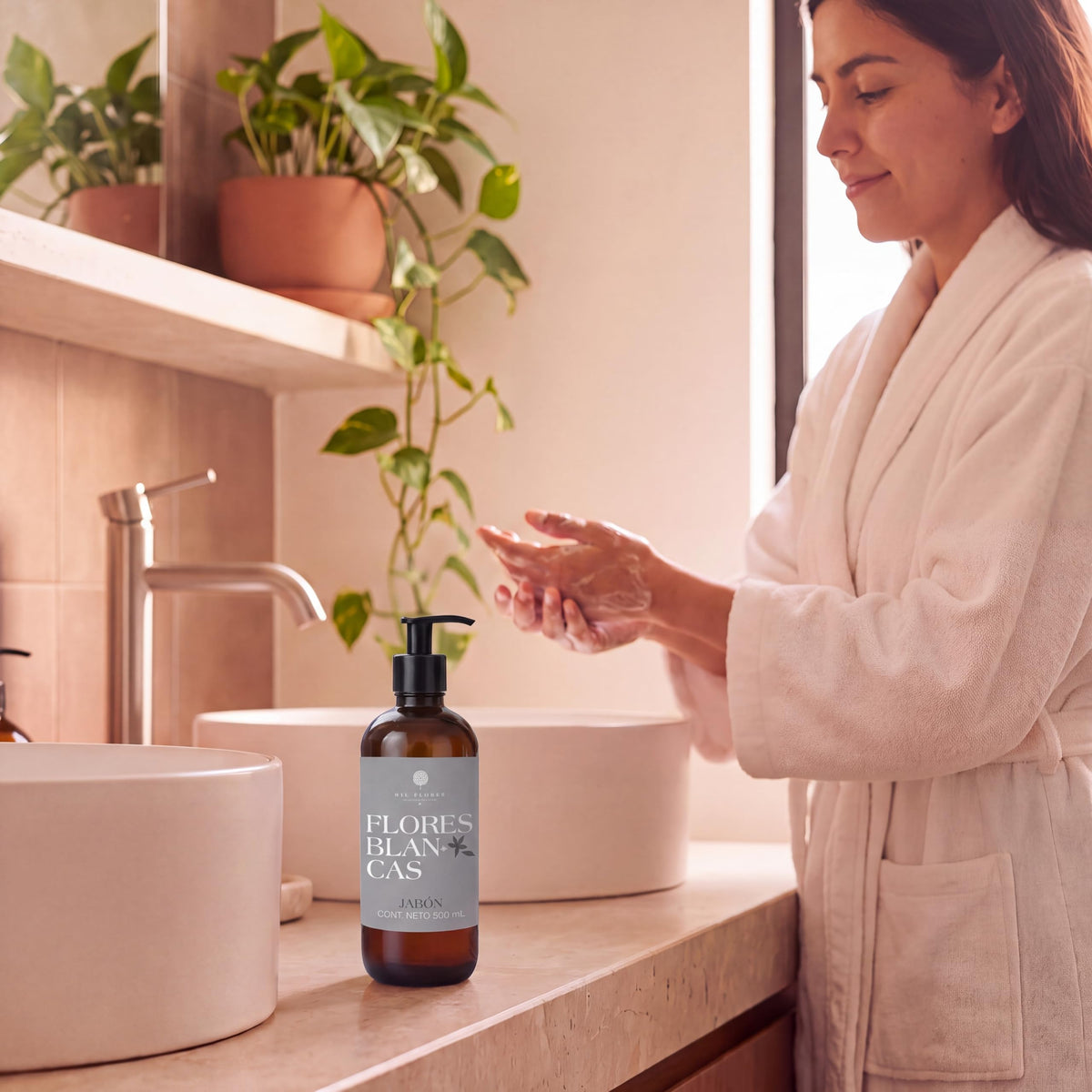 Mil Flores — Jabón Líquido Premium para Manos 500 ml FLORES BLANCAS | Ritual de Aromaterapia | Hidrata y Cuida la Piel | Esencias 100% Naturales