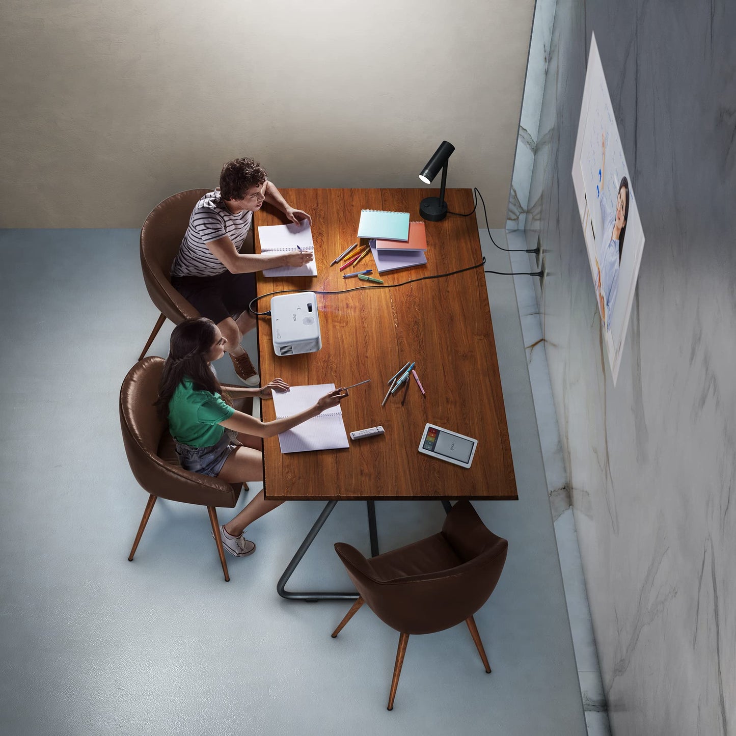 Proyector Portátil Epson EpiqVision Full HD Android TV