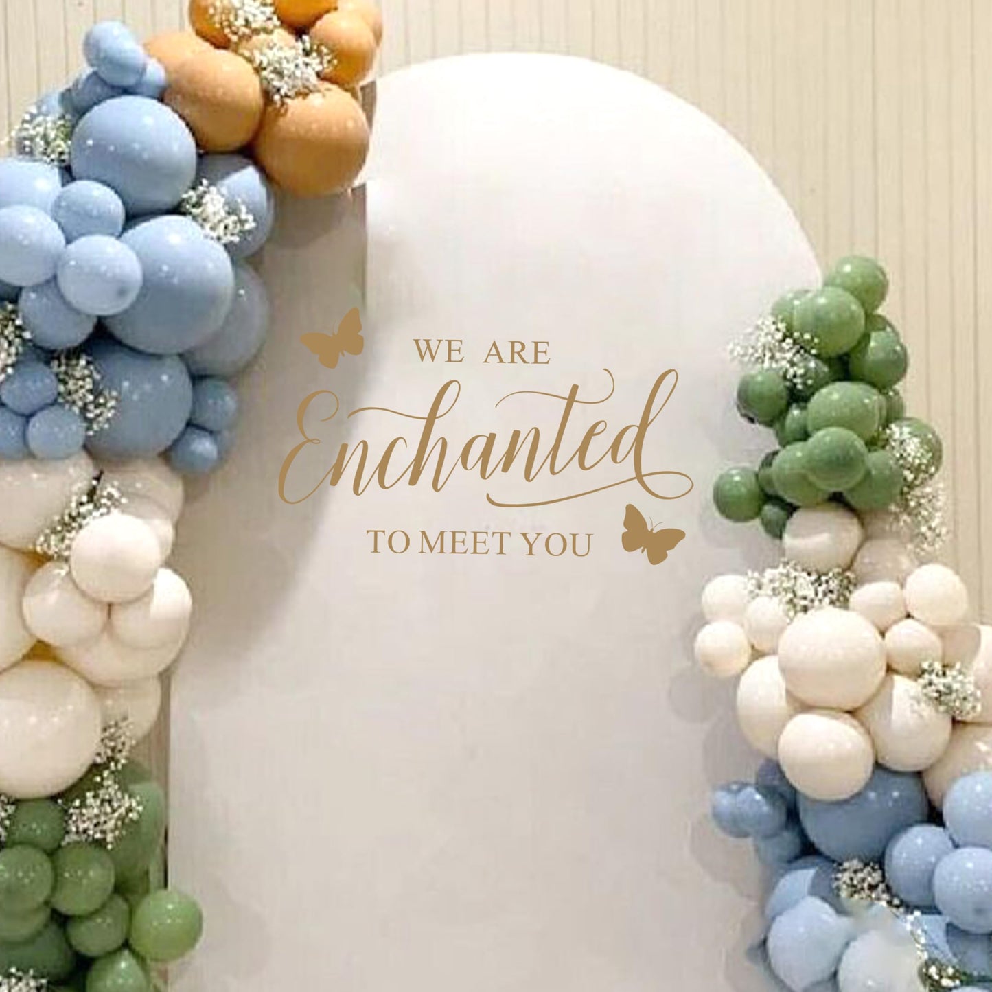 Capiont We are Enchanted to Meet You - Calcomanía de pared con mariposas para baby shower, diseño de texto en inglés "Enchanted to Meet You", decoración de fiesta de género, arco de globo (mariposa